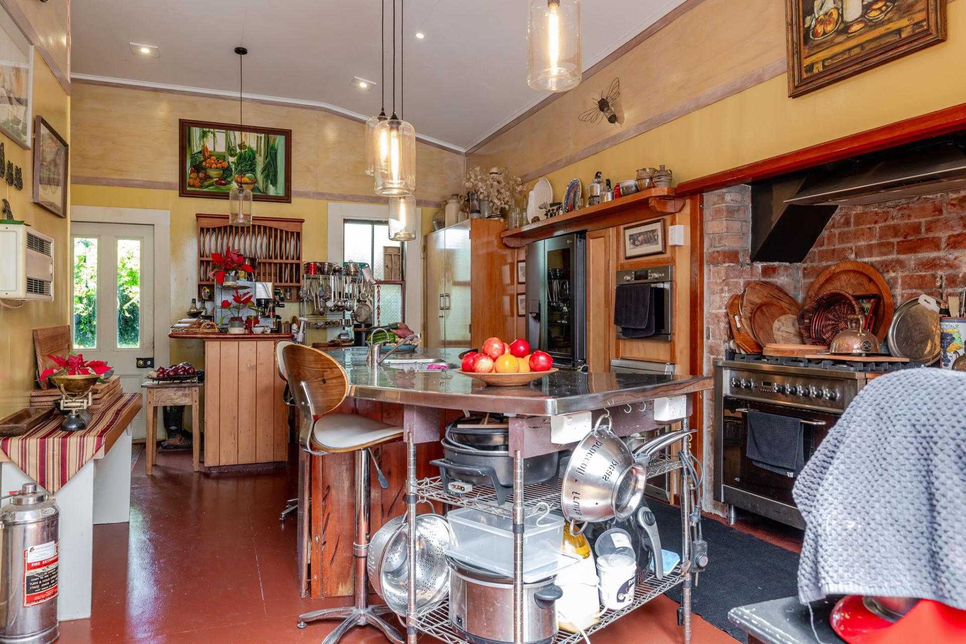 1 McLean Street, Woodville