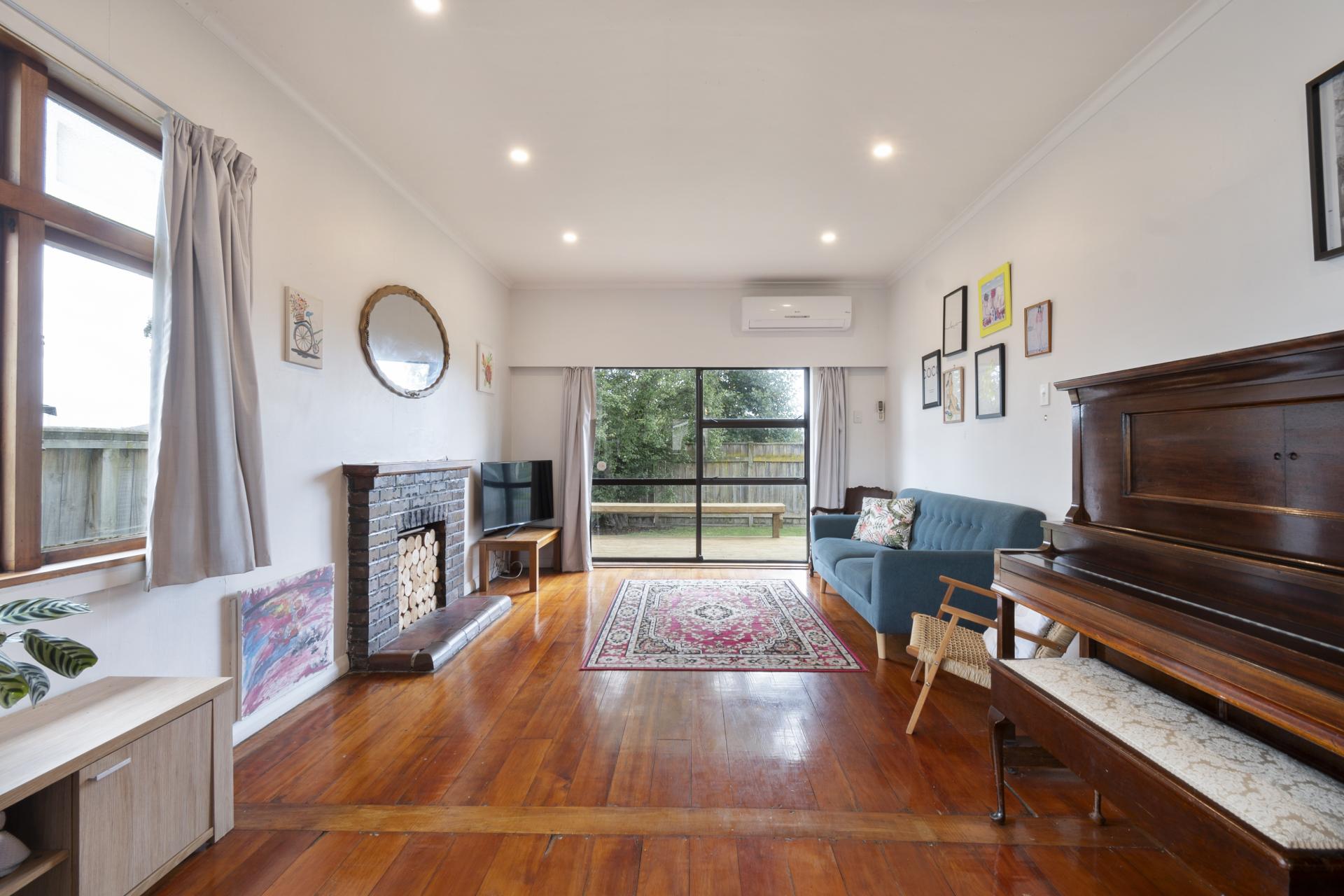 65 Botanical Road, Takaro