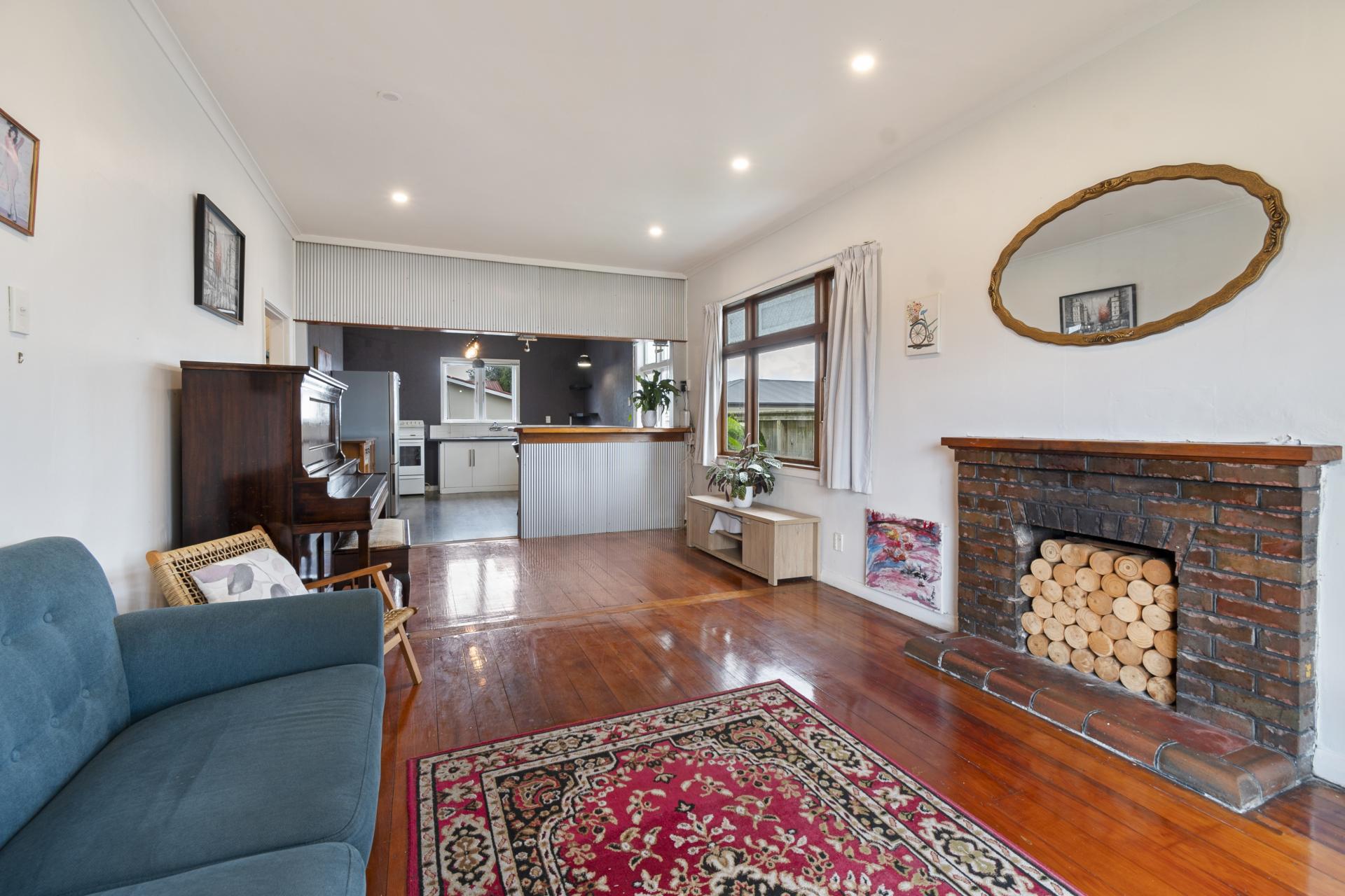 65 Botanical Road, Takaro