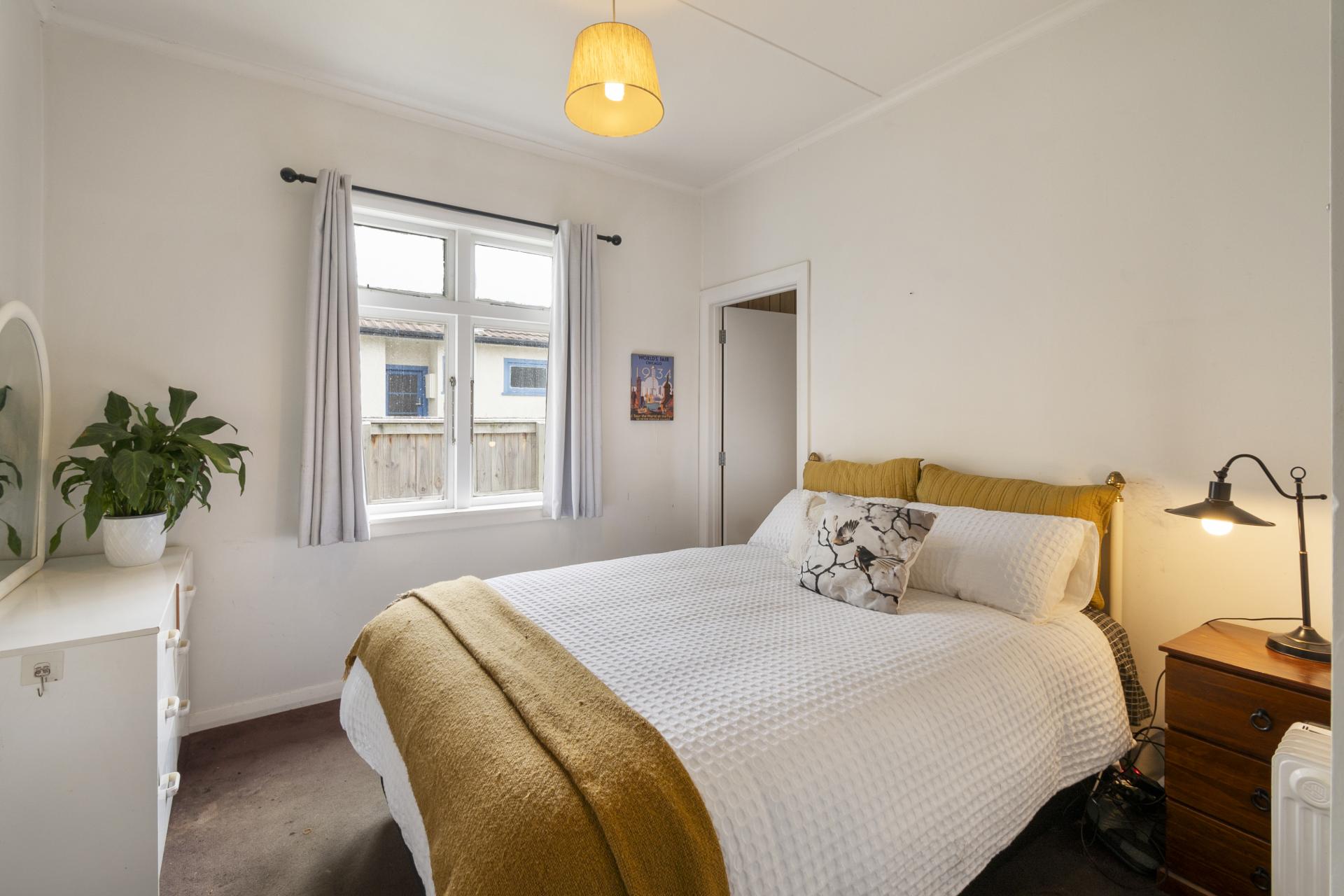 65 Botanical Road, Takaro