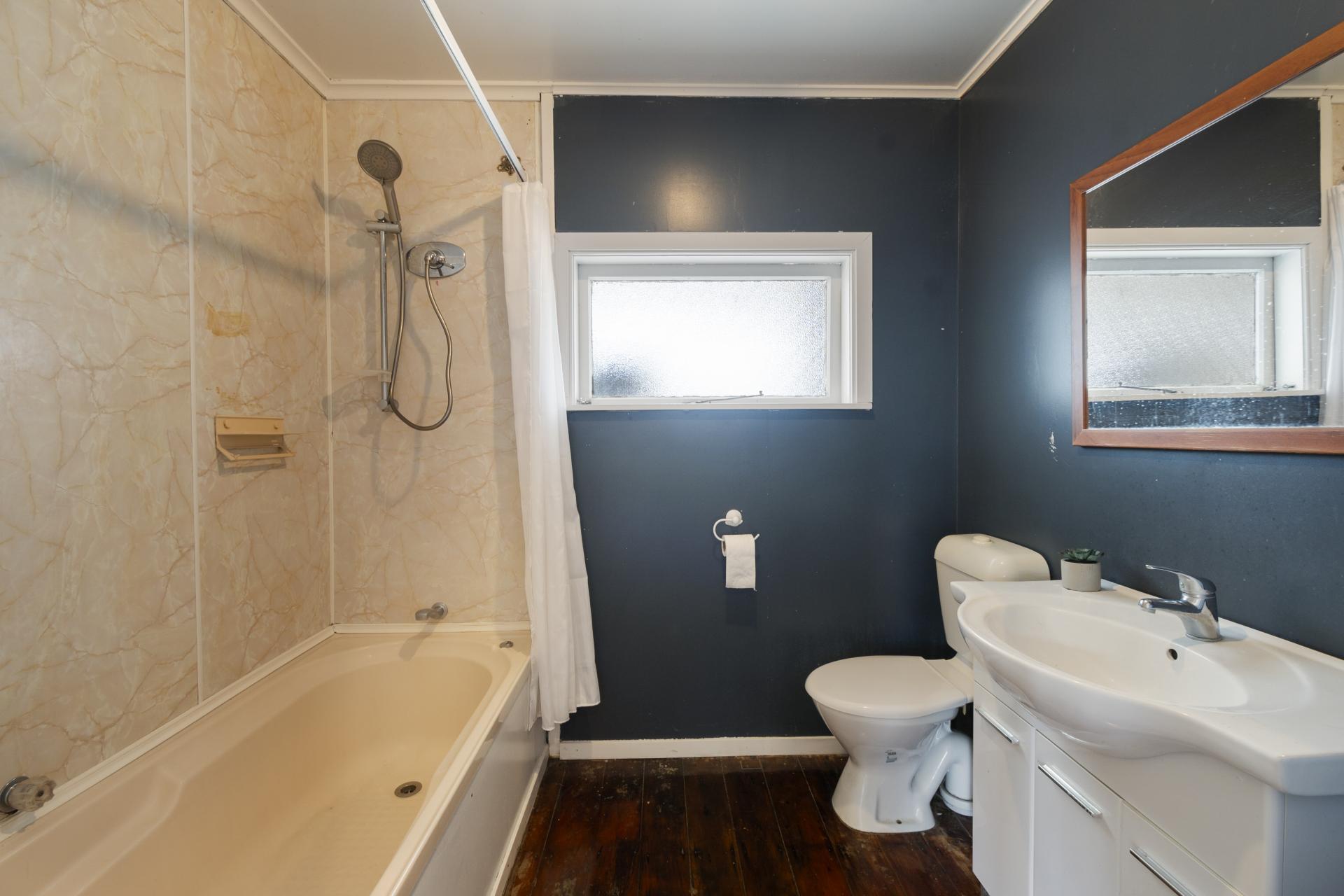 65 Botanical Road, Takaro