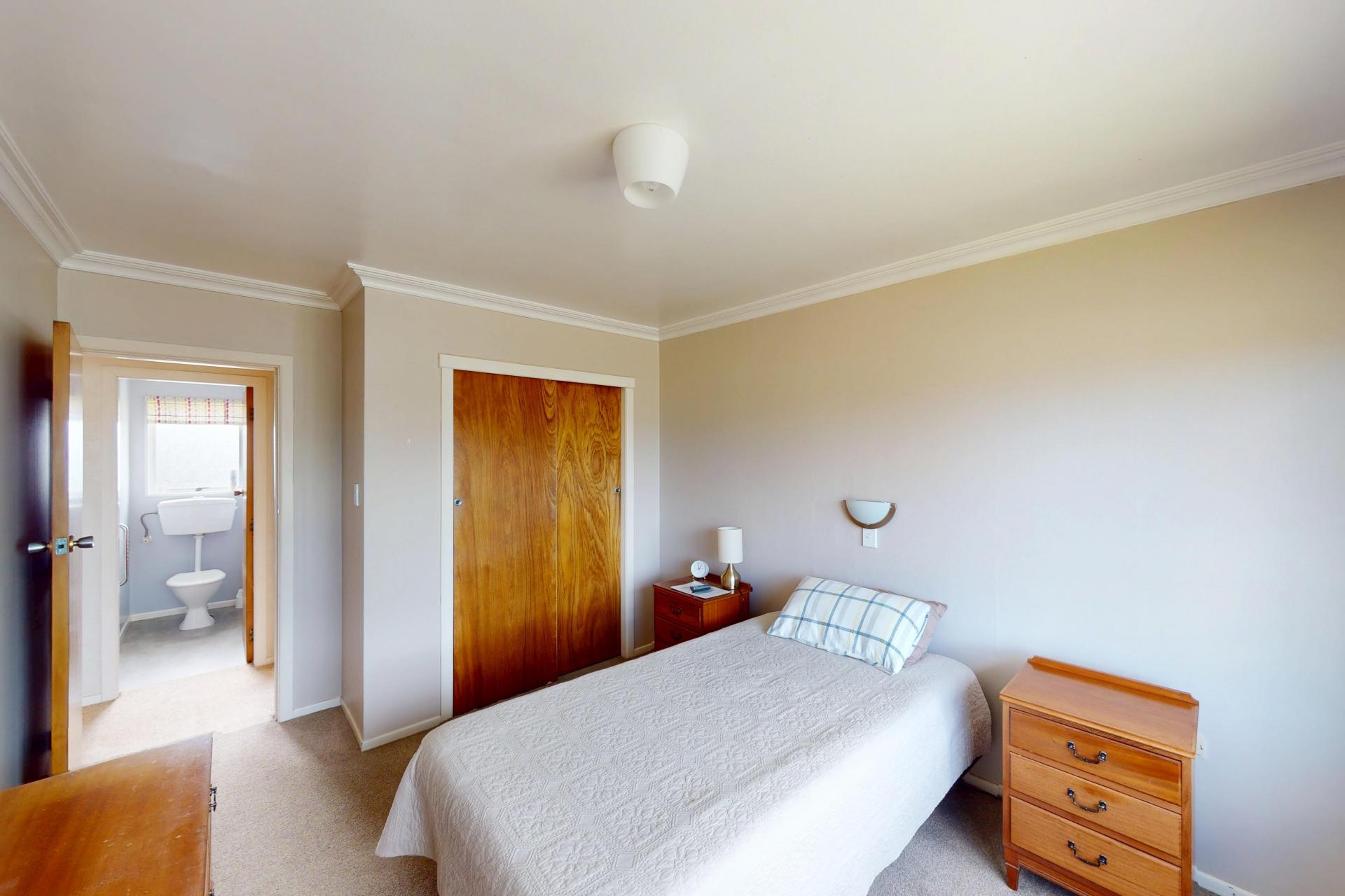 8 Harrow Street, Levin