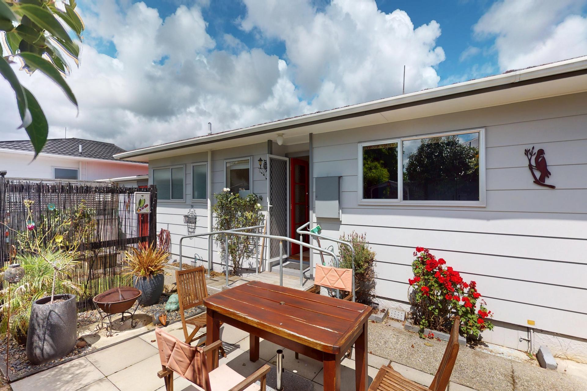 8 Harrow Street, Levin