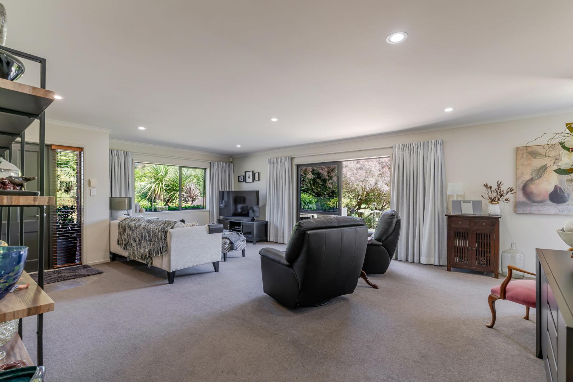 17 Cemetery Road, Sanson