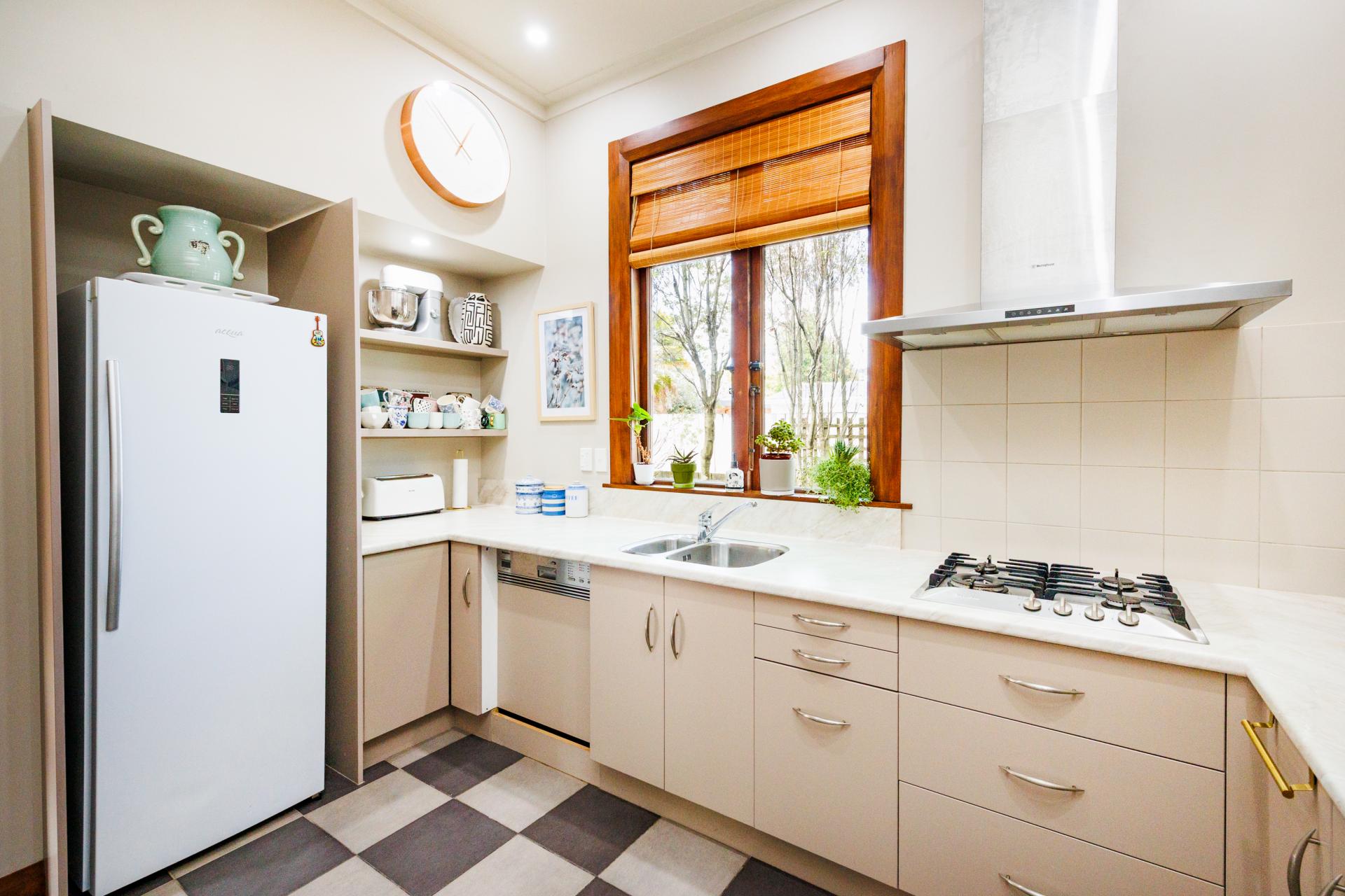 37 Batt Street, West End