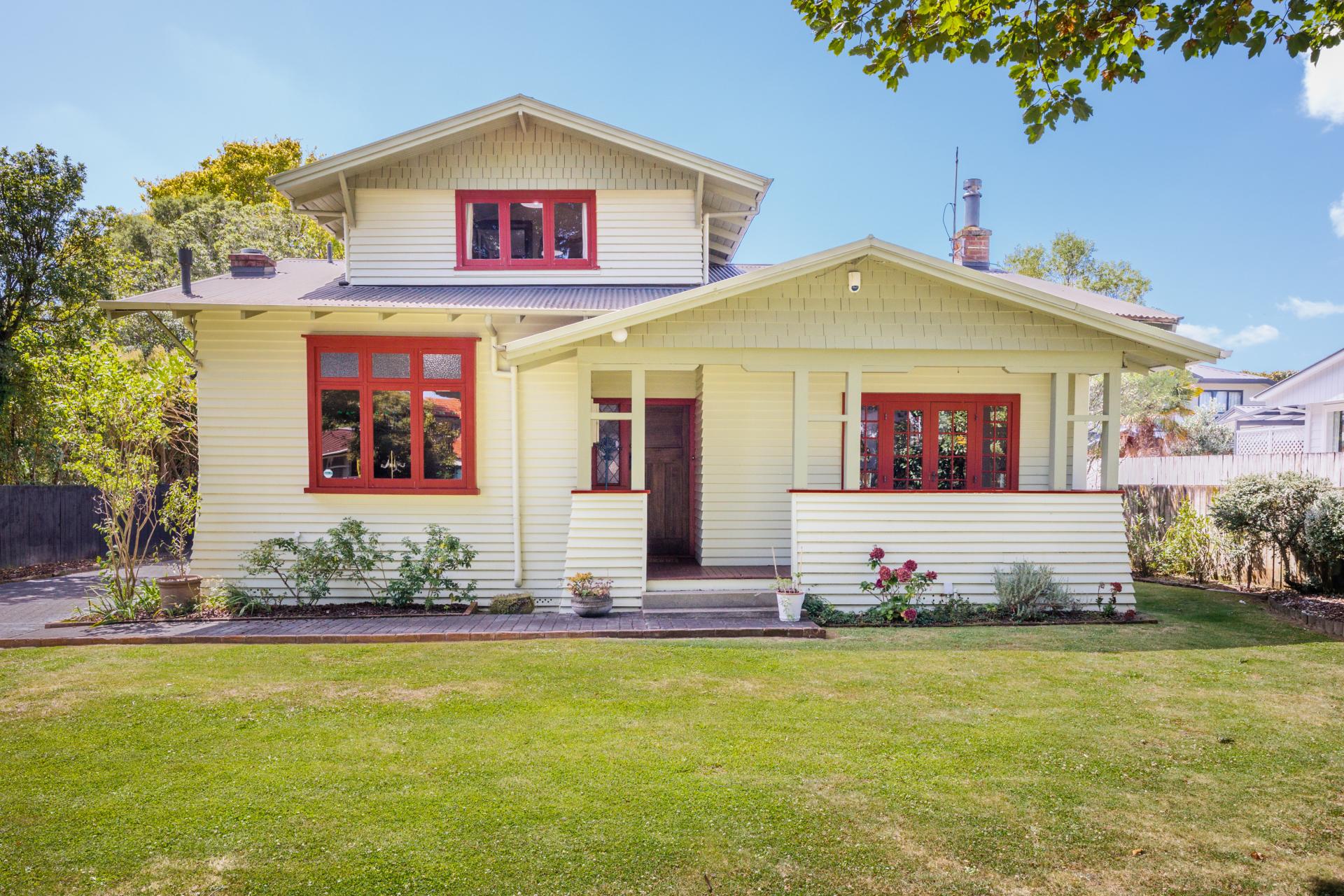 37 Batt Street, West End