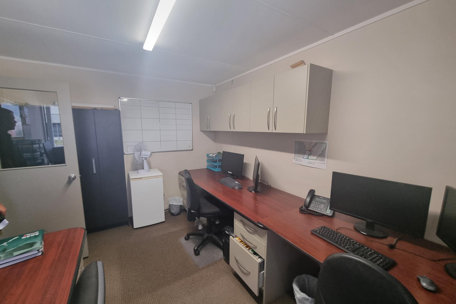 156 Fairs Road, Milson