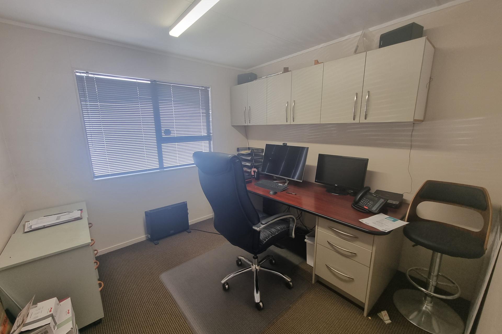 156 Fairs Road, Milson