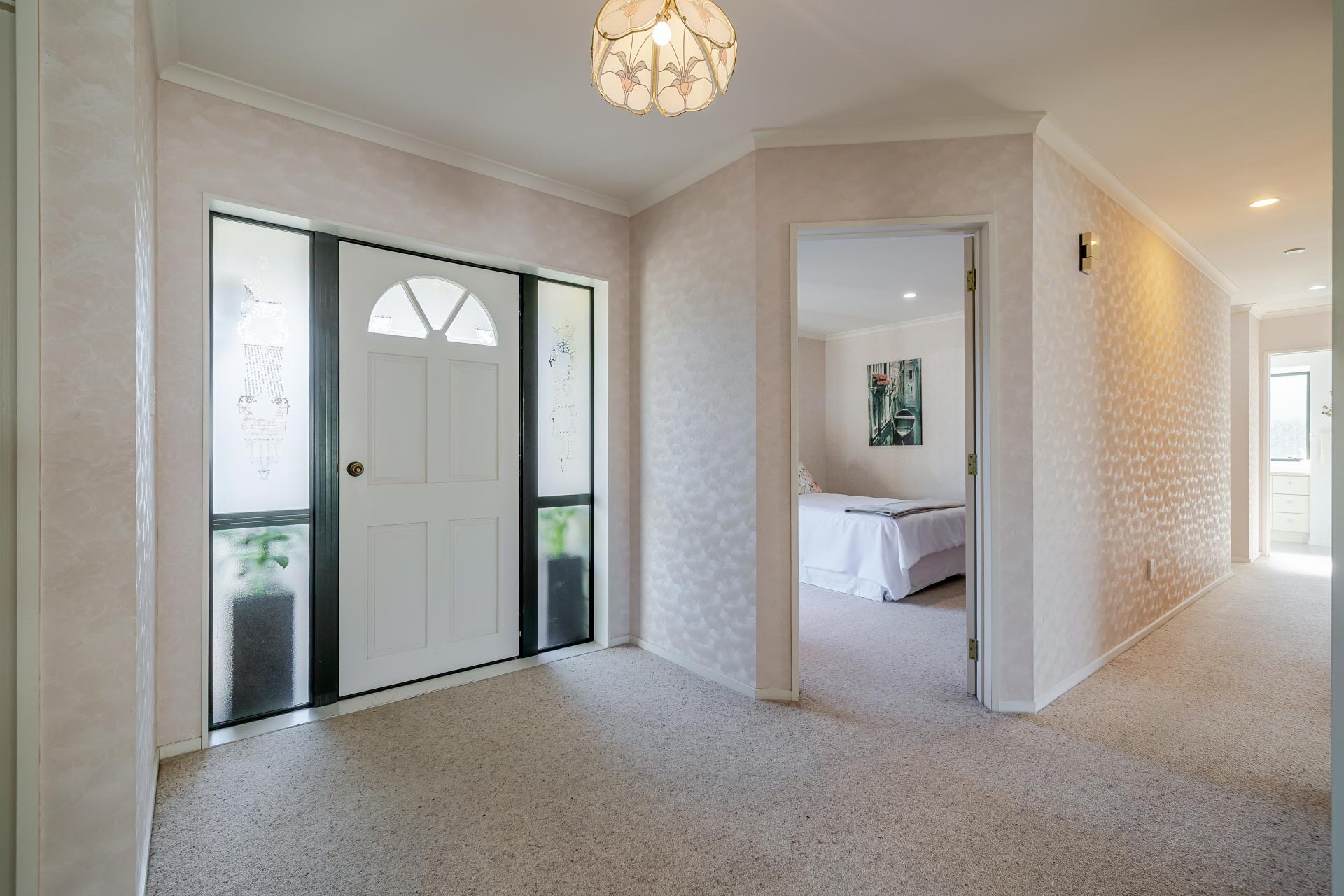 8 Rothesay Place, Westbrook