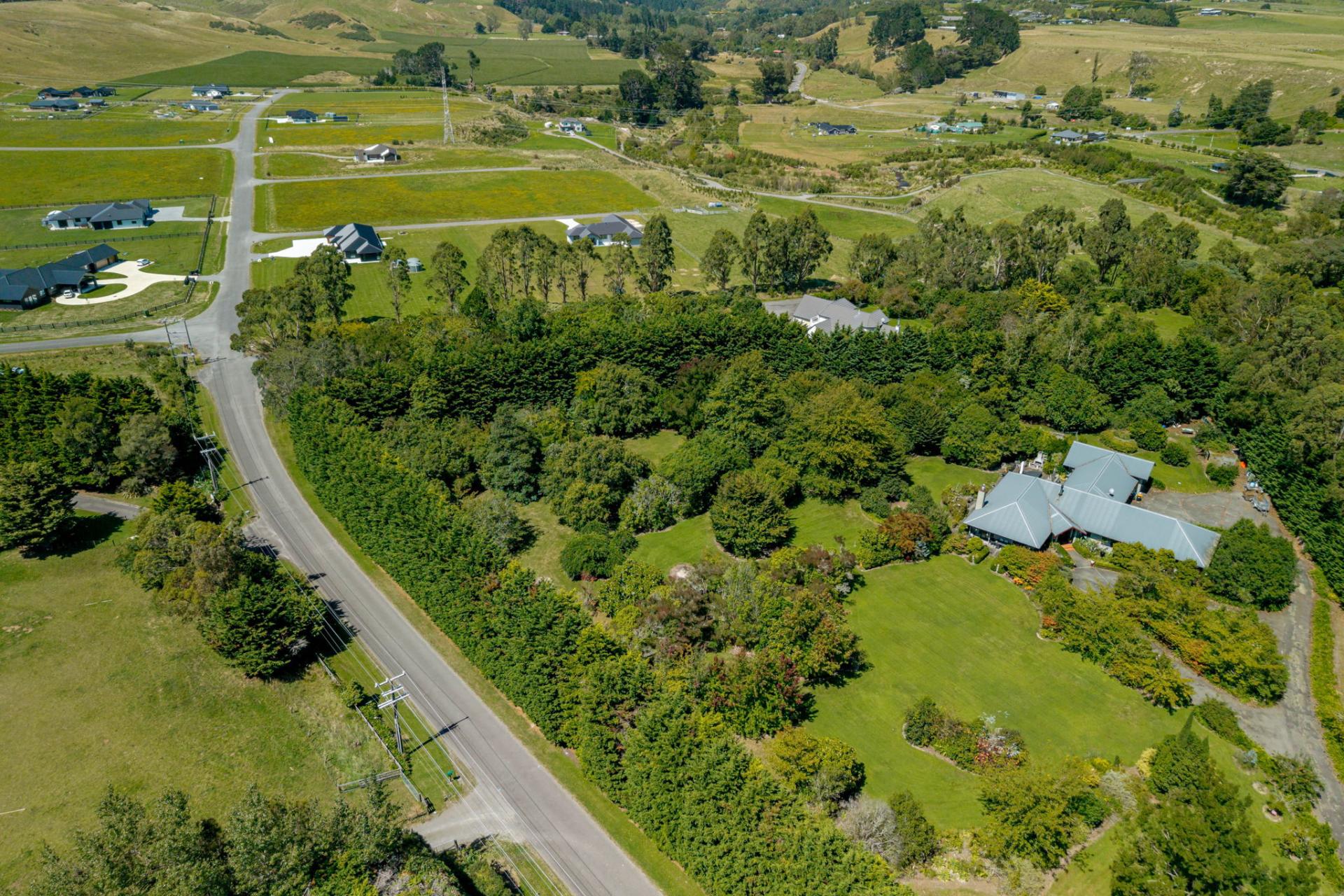 196 Valley Views, Turitea