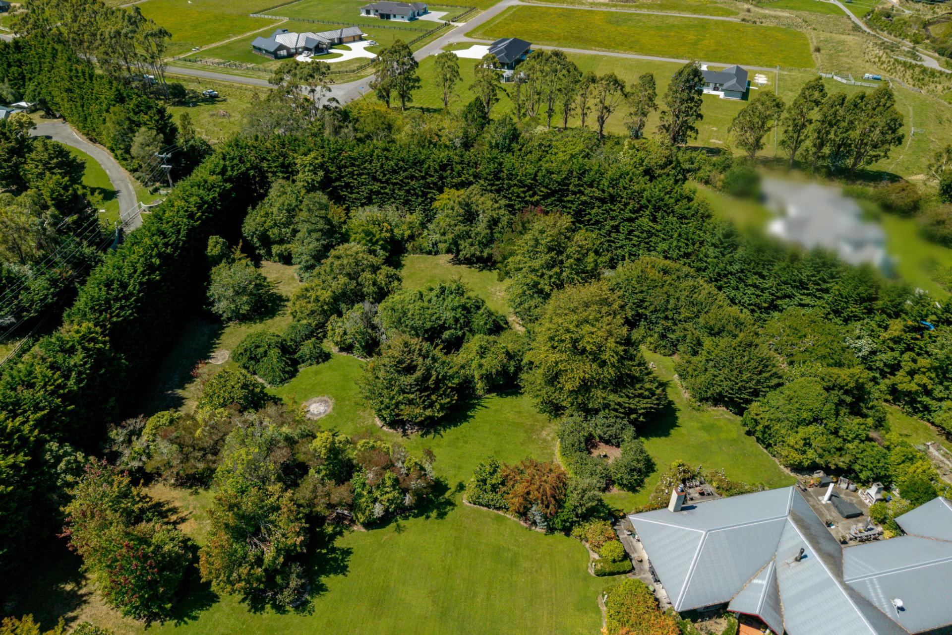 196 Valley Views, Turitea