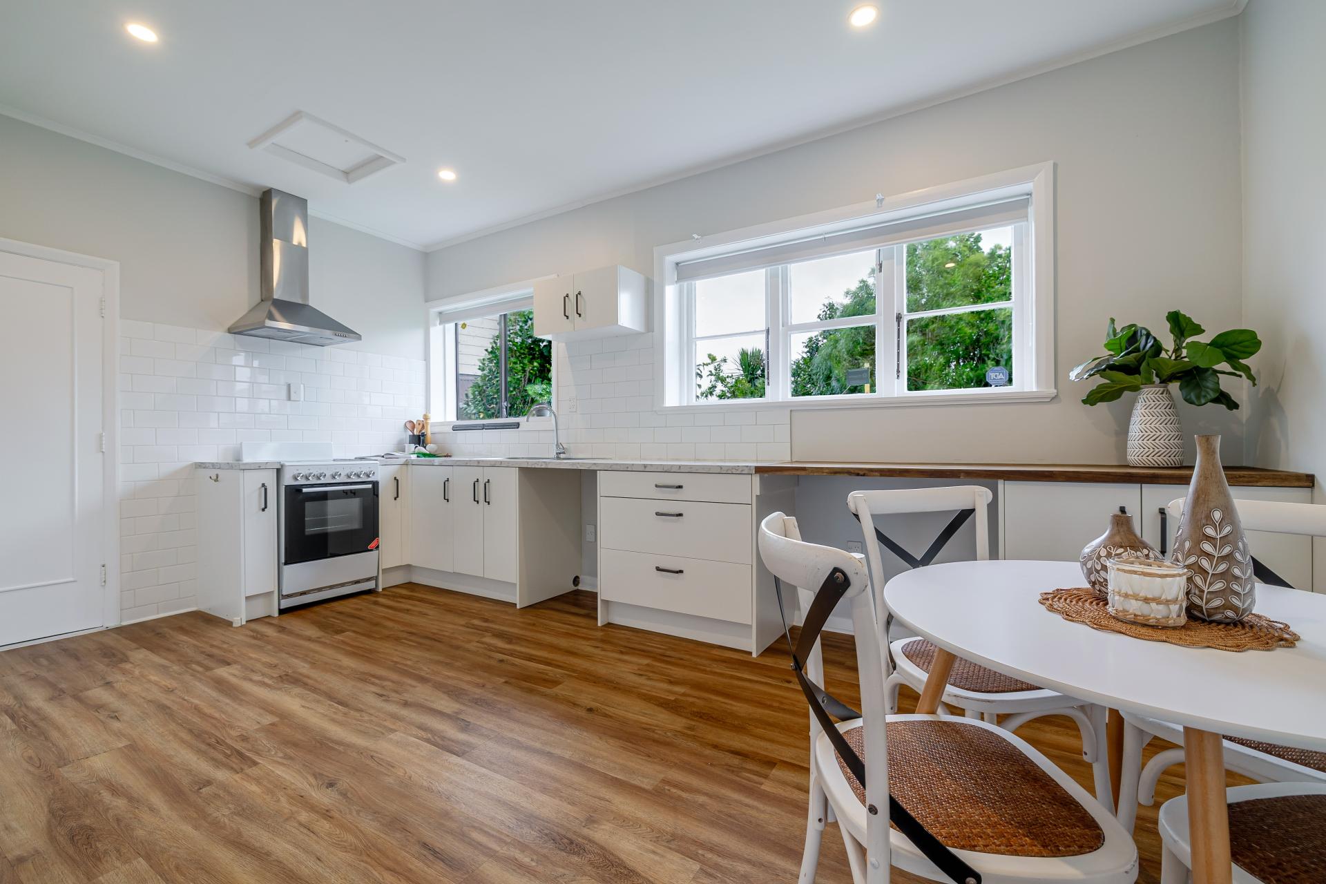 7A Nathan Place, West End