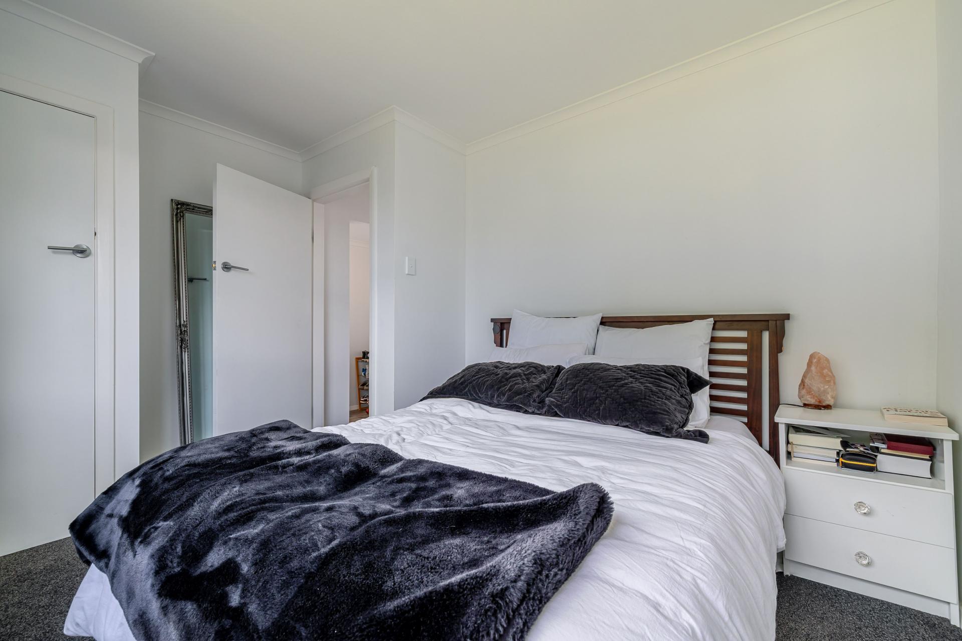 486 Tremaine Avenue, Takaro