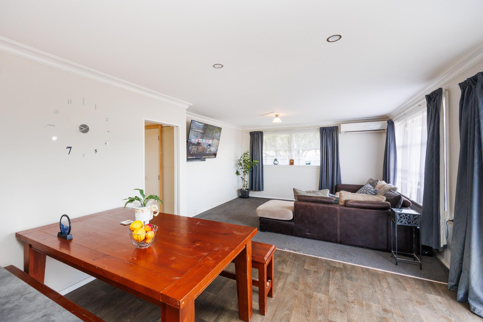 35 Stout Street, Shannon