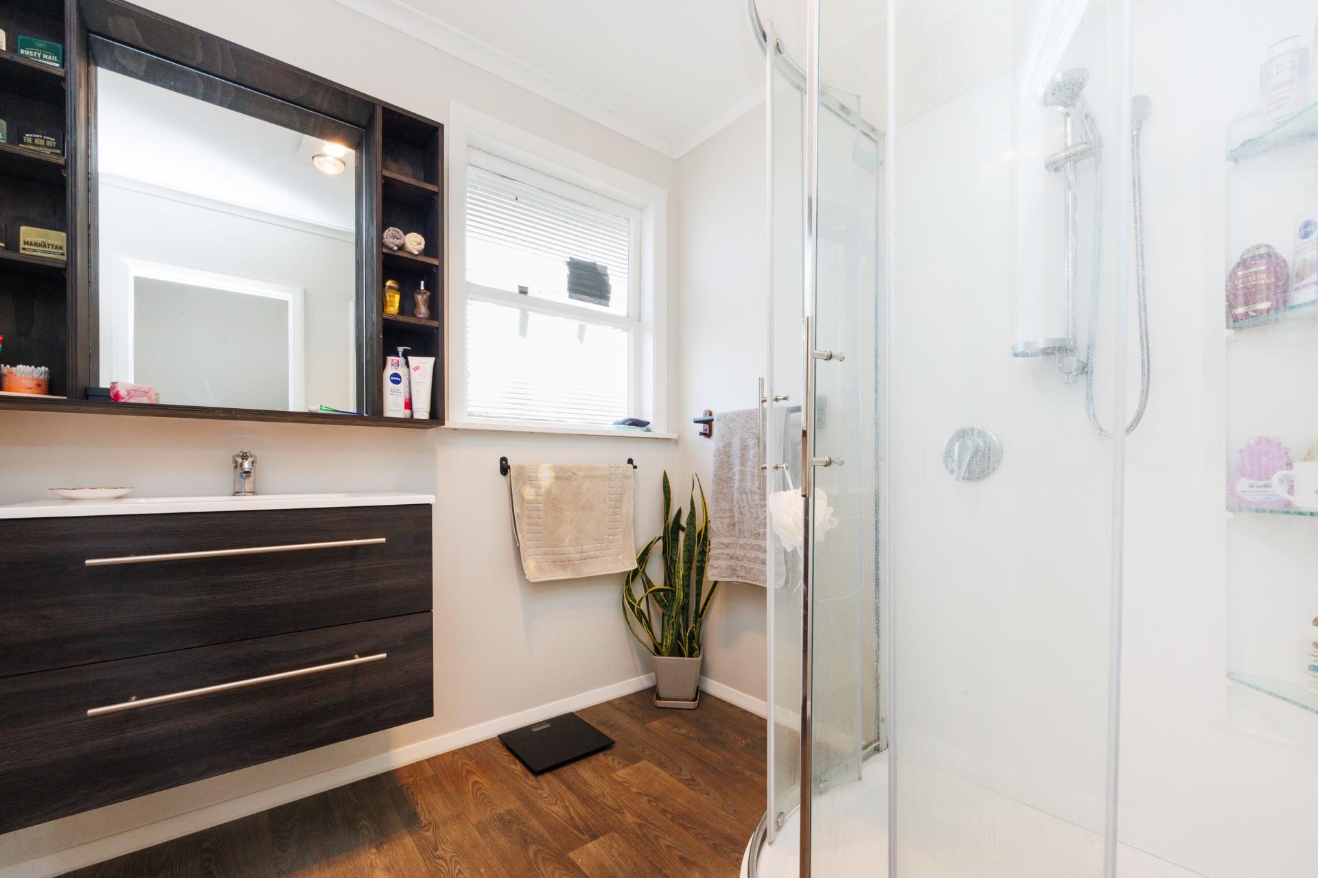 35 Stout Street, Shannon