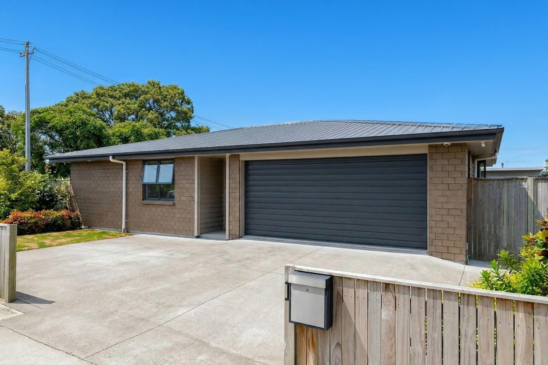 1 Long Melford Road, Awapuni