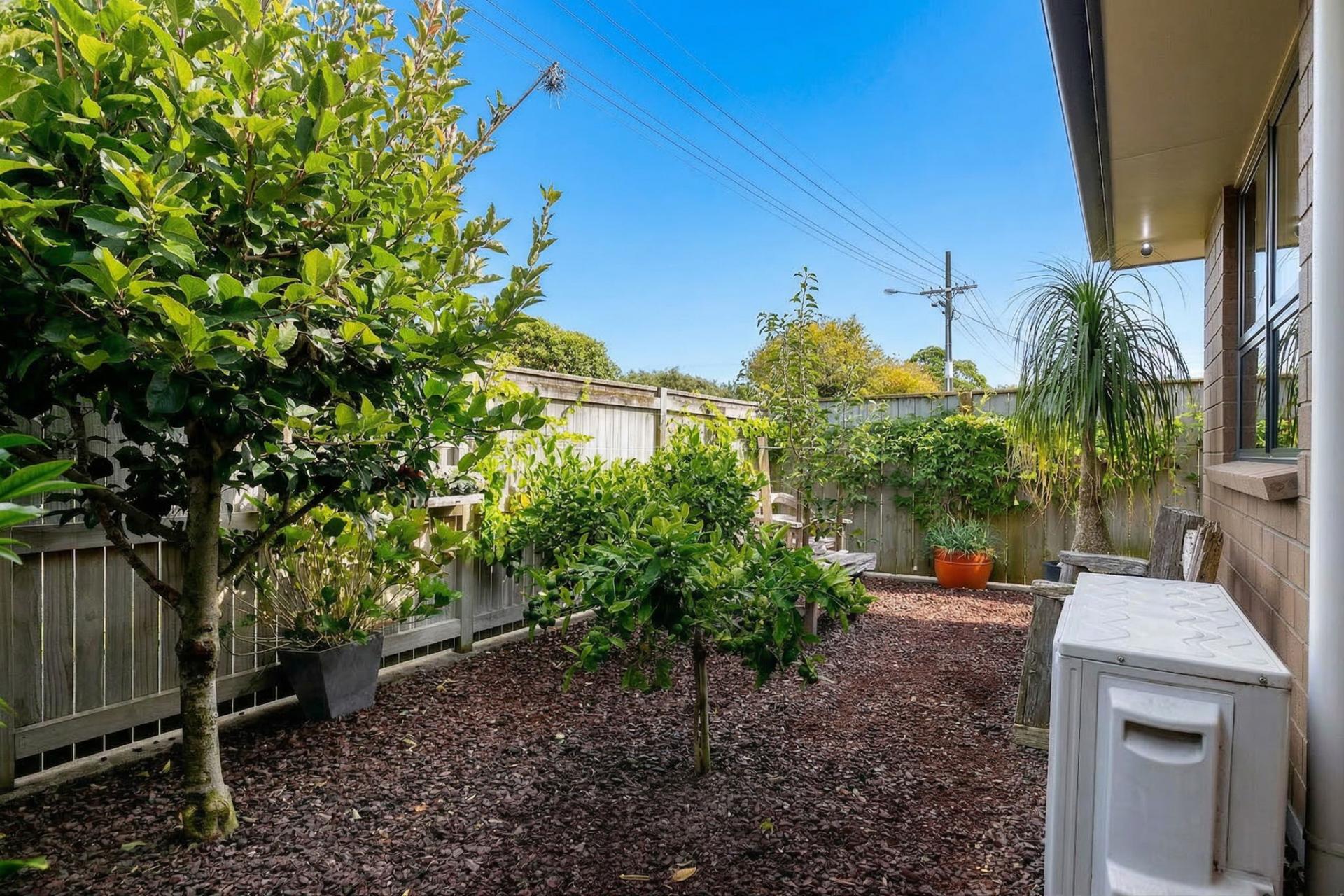 1 Long Melford Road, Awapuni