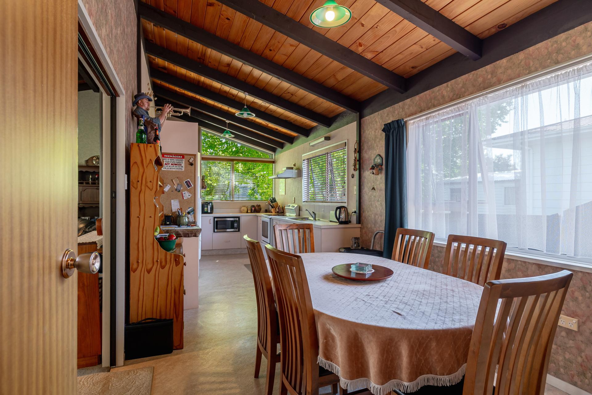 10 Lockhart Avenue, Milson