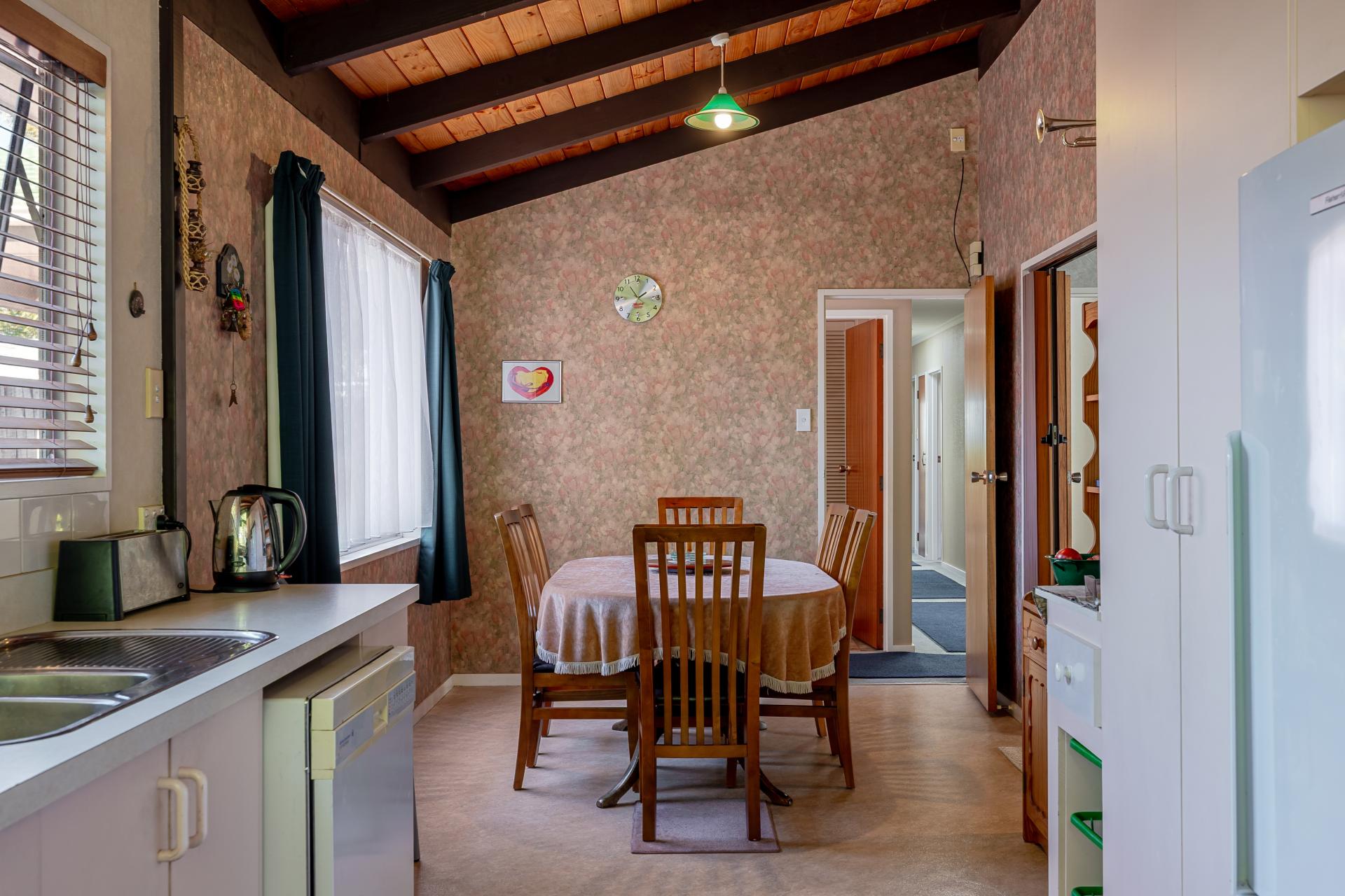 10 Lockhart Avenue, Milson