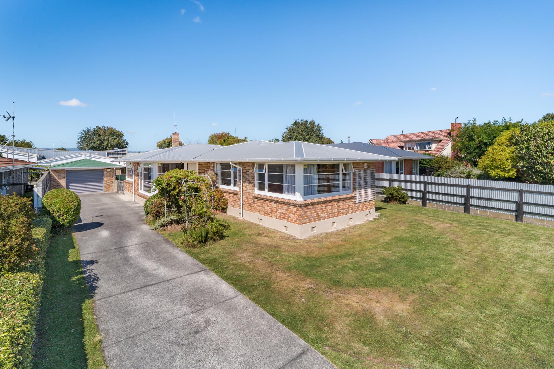 7 Innes Place, Roslyn
