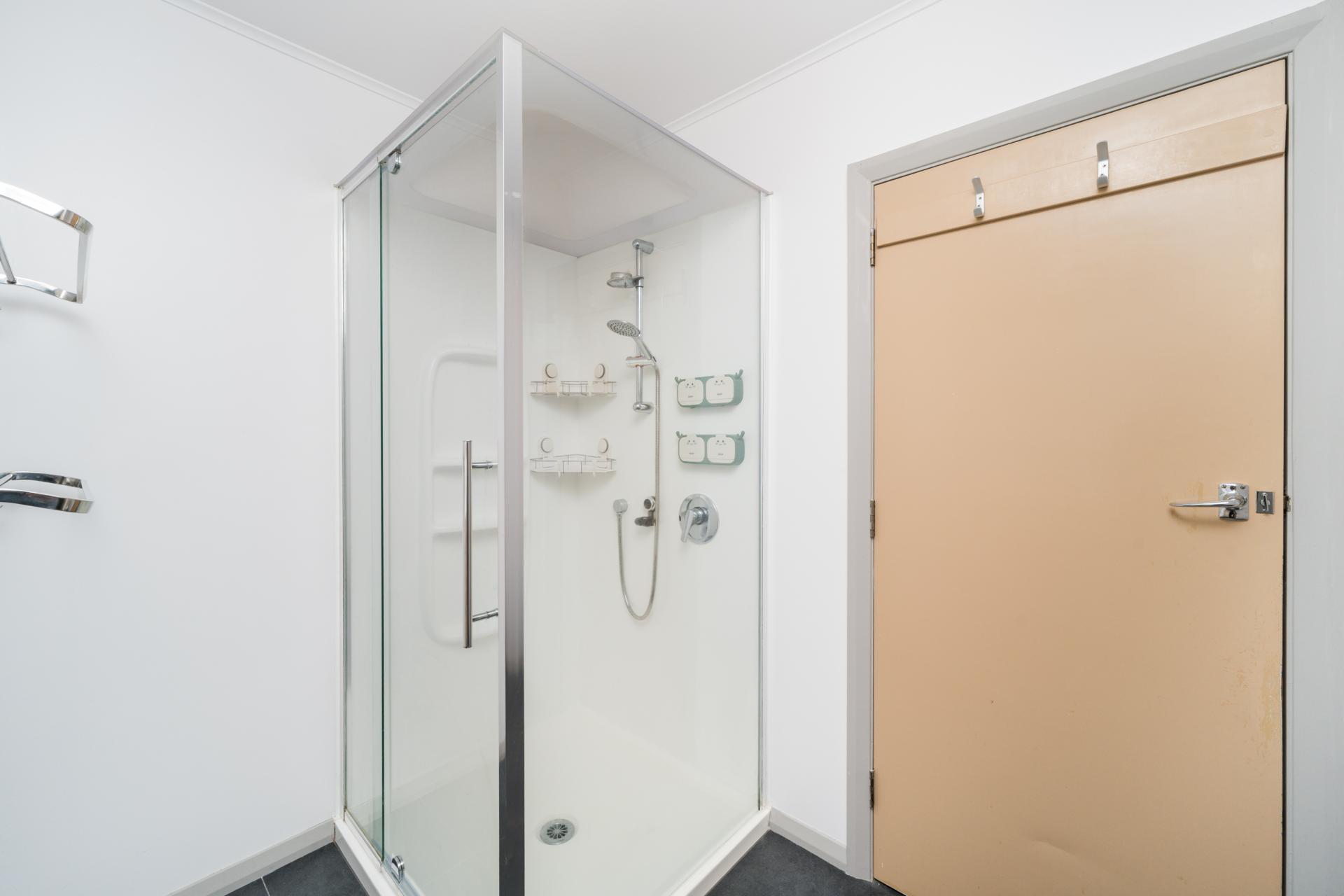 7 Innes Place, Roslyn