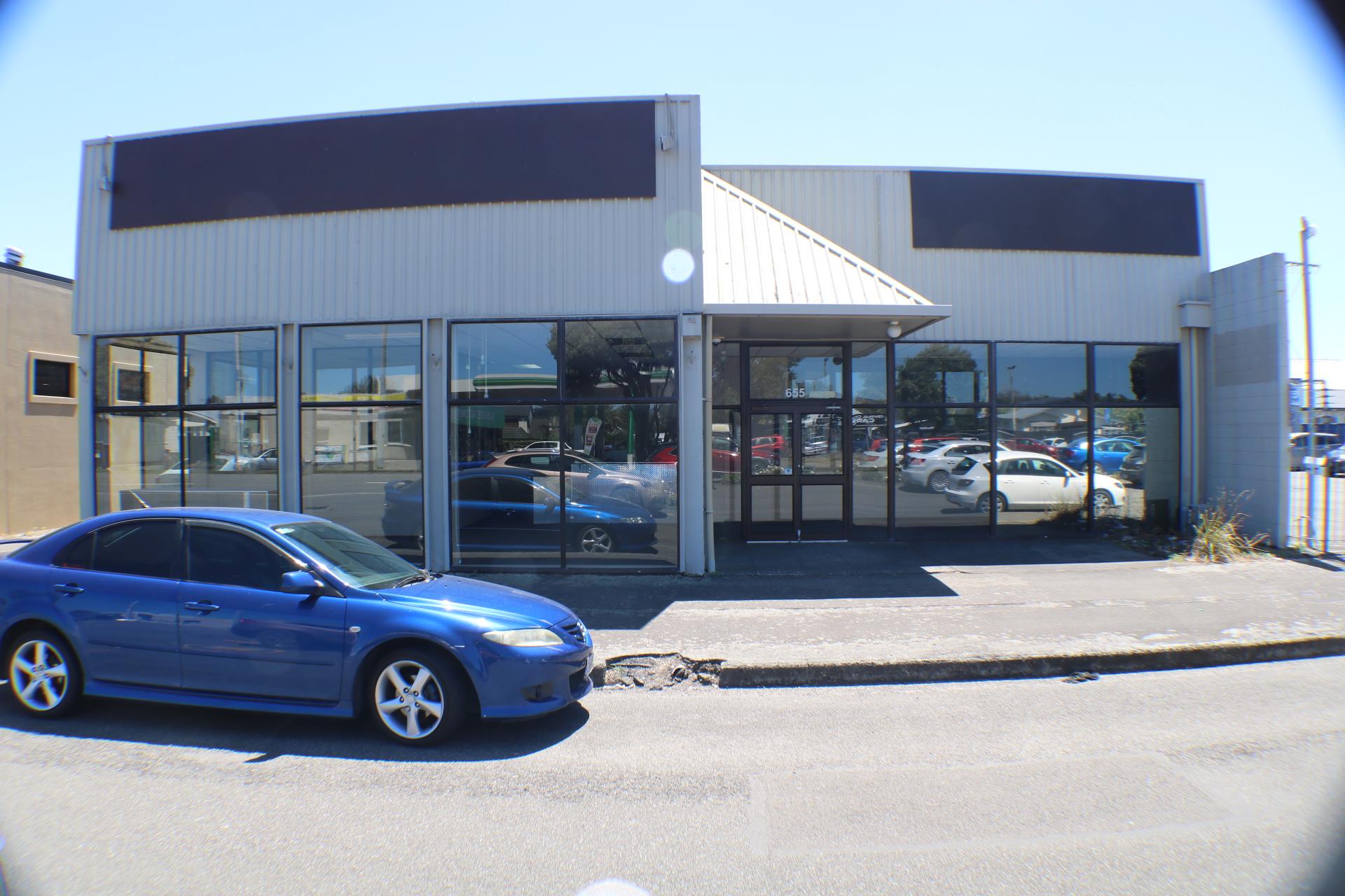 655 Main Street, City Centre