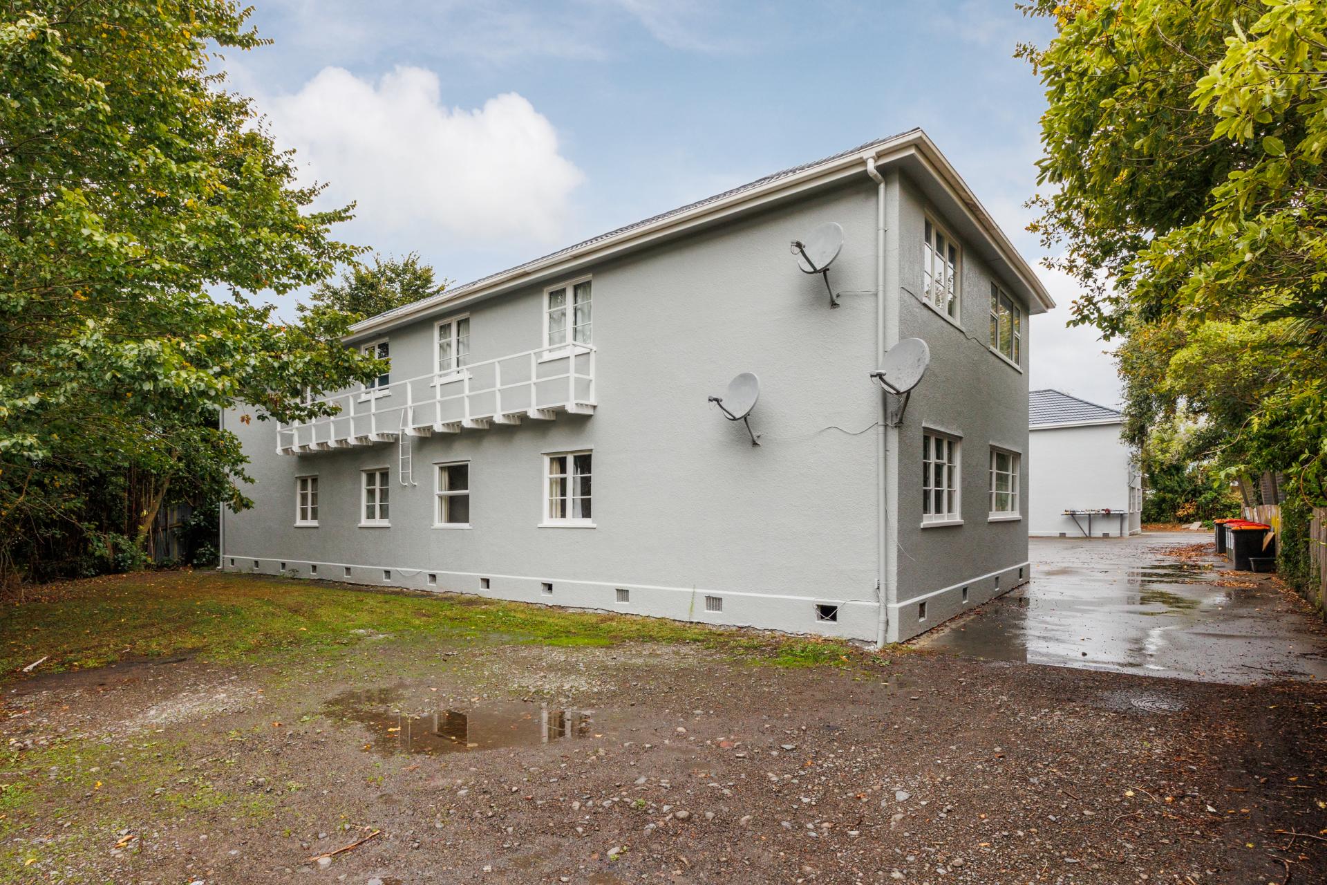 11 Larsen Court, Roslyn