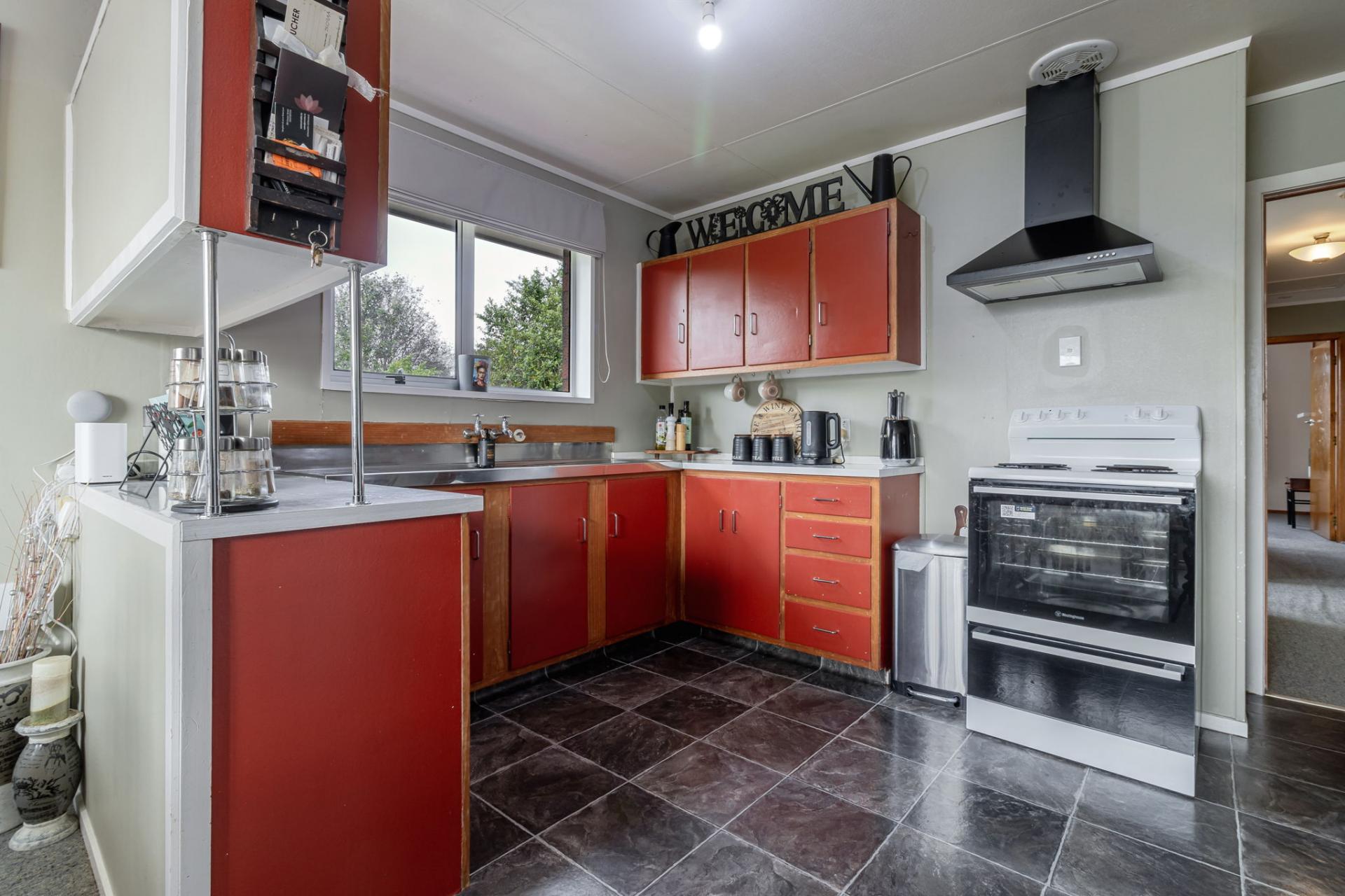 11 Otaki Place, Westbrook