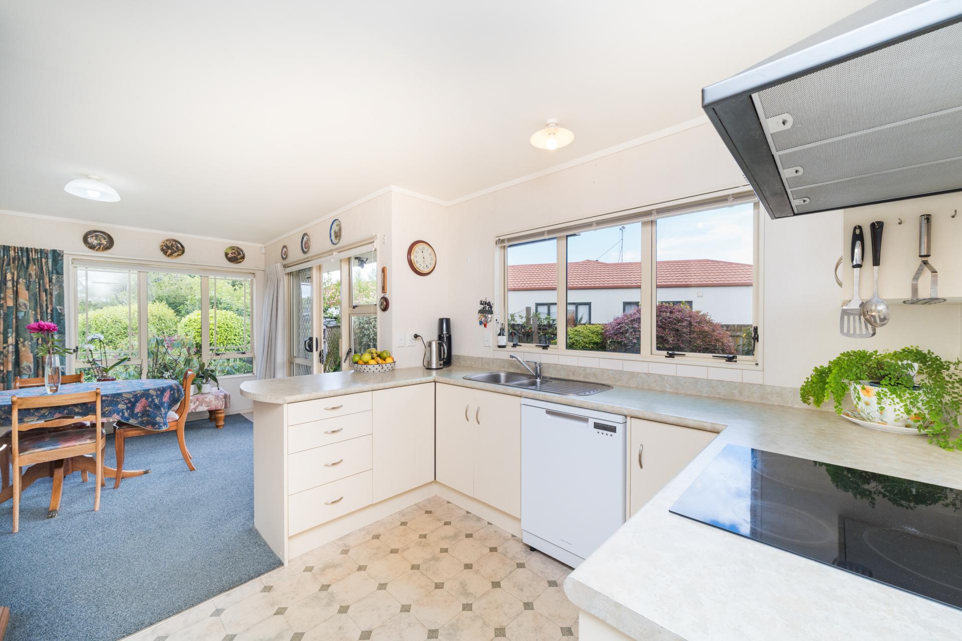 18 Dalfield Place, Highbury