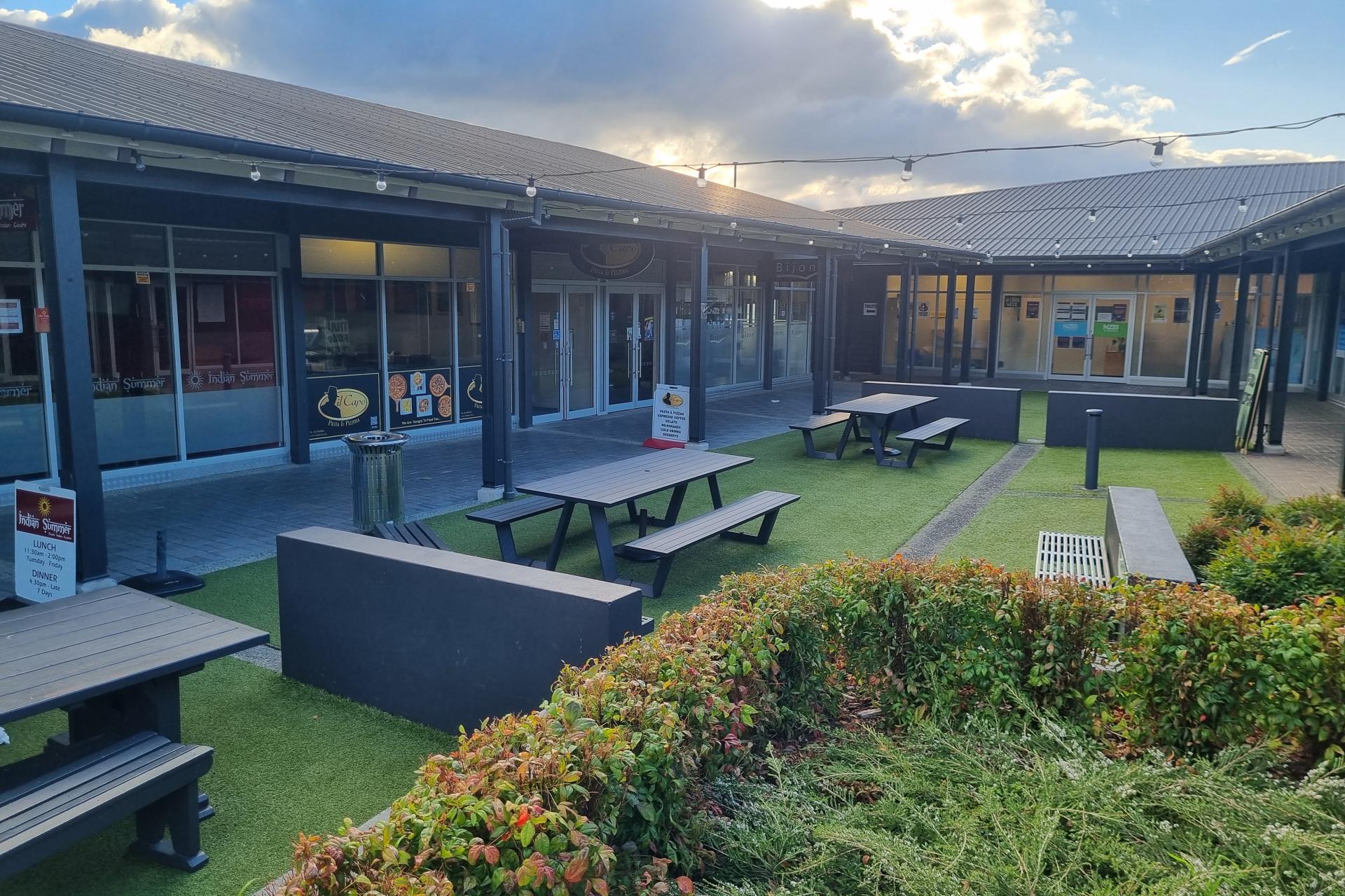 194-200 Ruapehu Drive, Fitzherbert