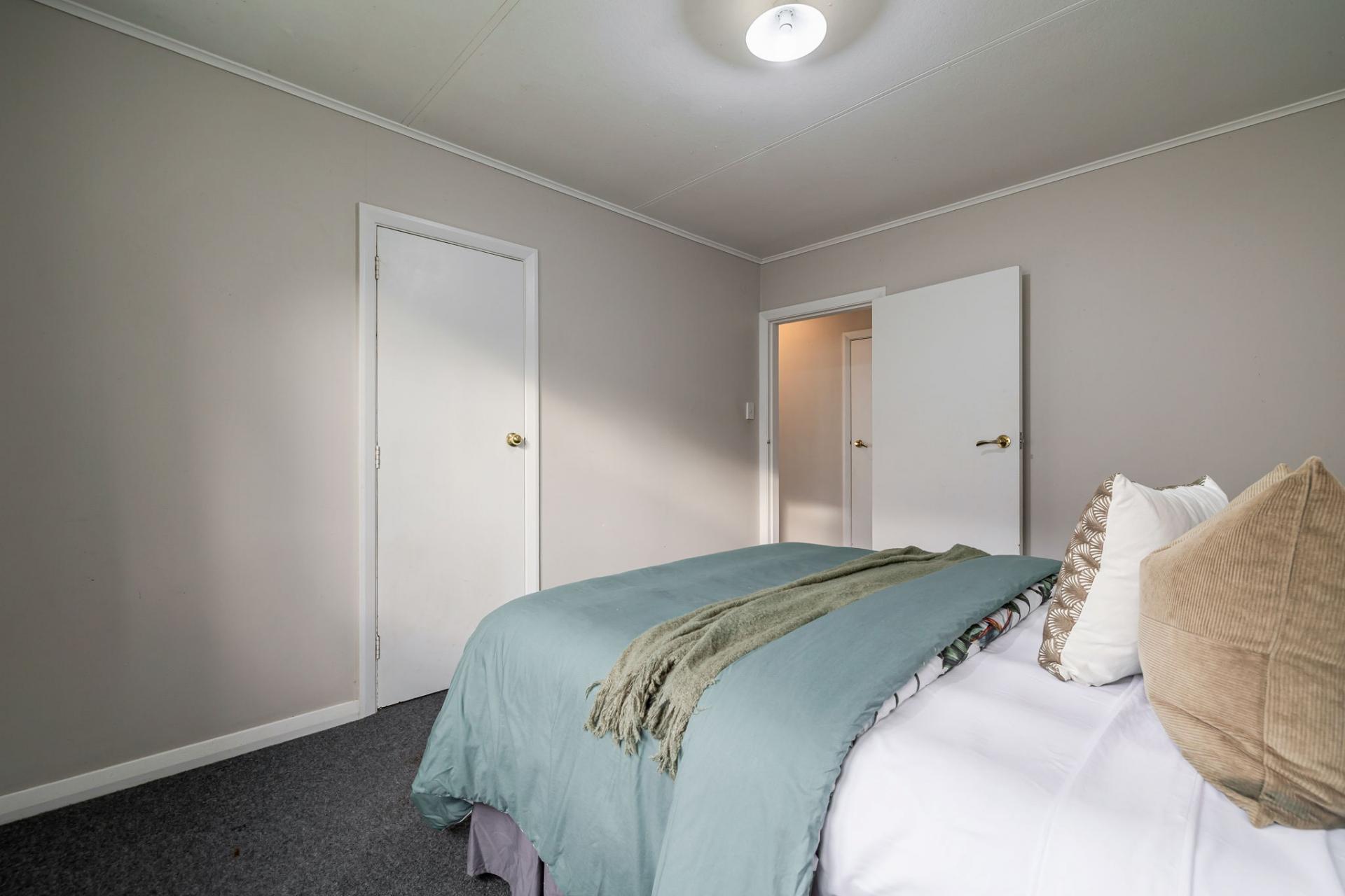 55 Upham Terrace, Roslyn