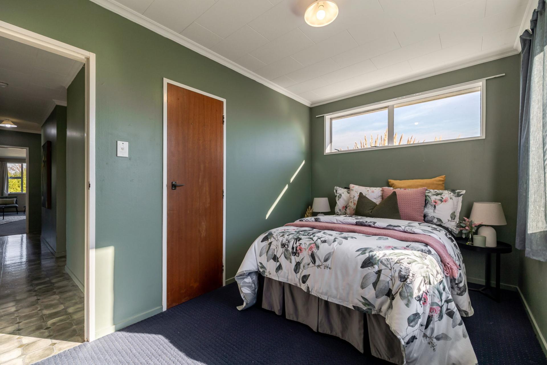 35 Kimberley Grove, Westbrook