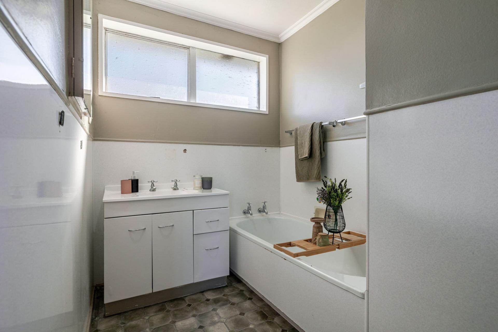 35 Kimberley Grove, Westbrook