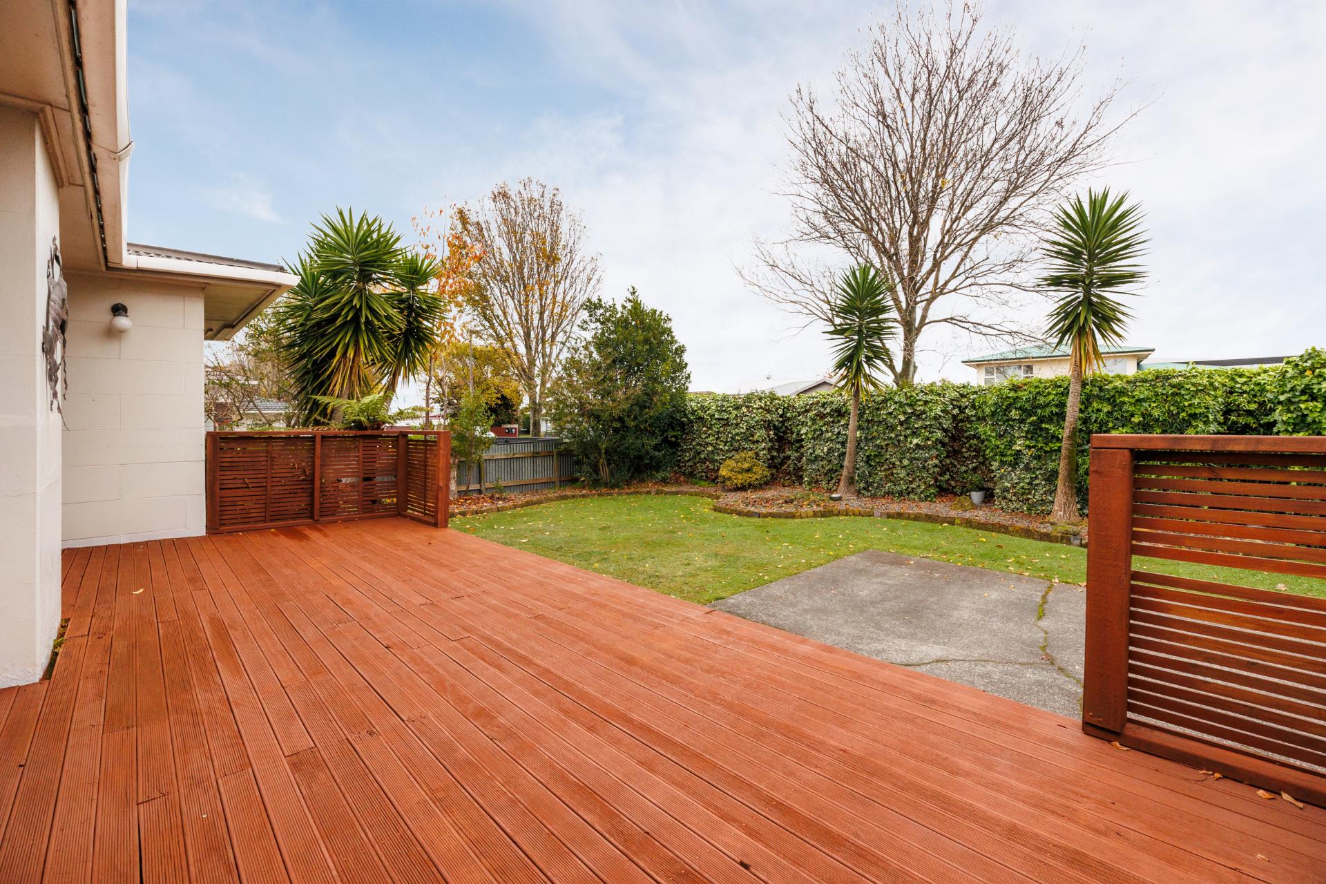 296 Tremaine Avenue, Takaro