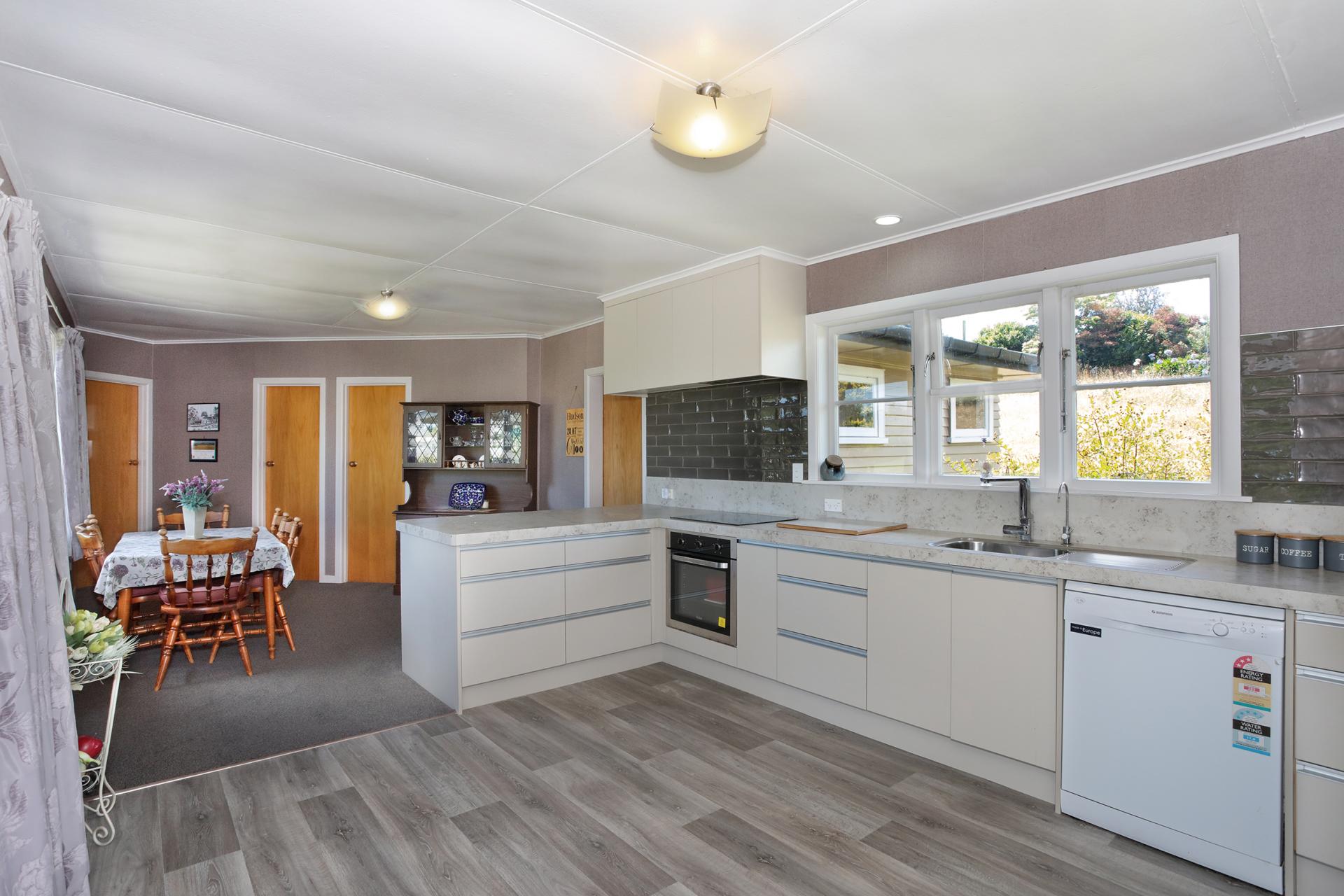 19 Ingham Street, Halcombe