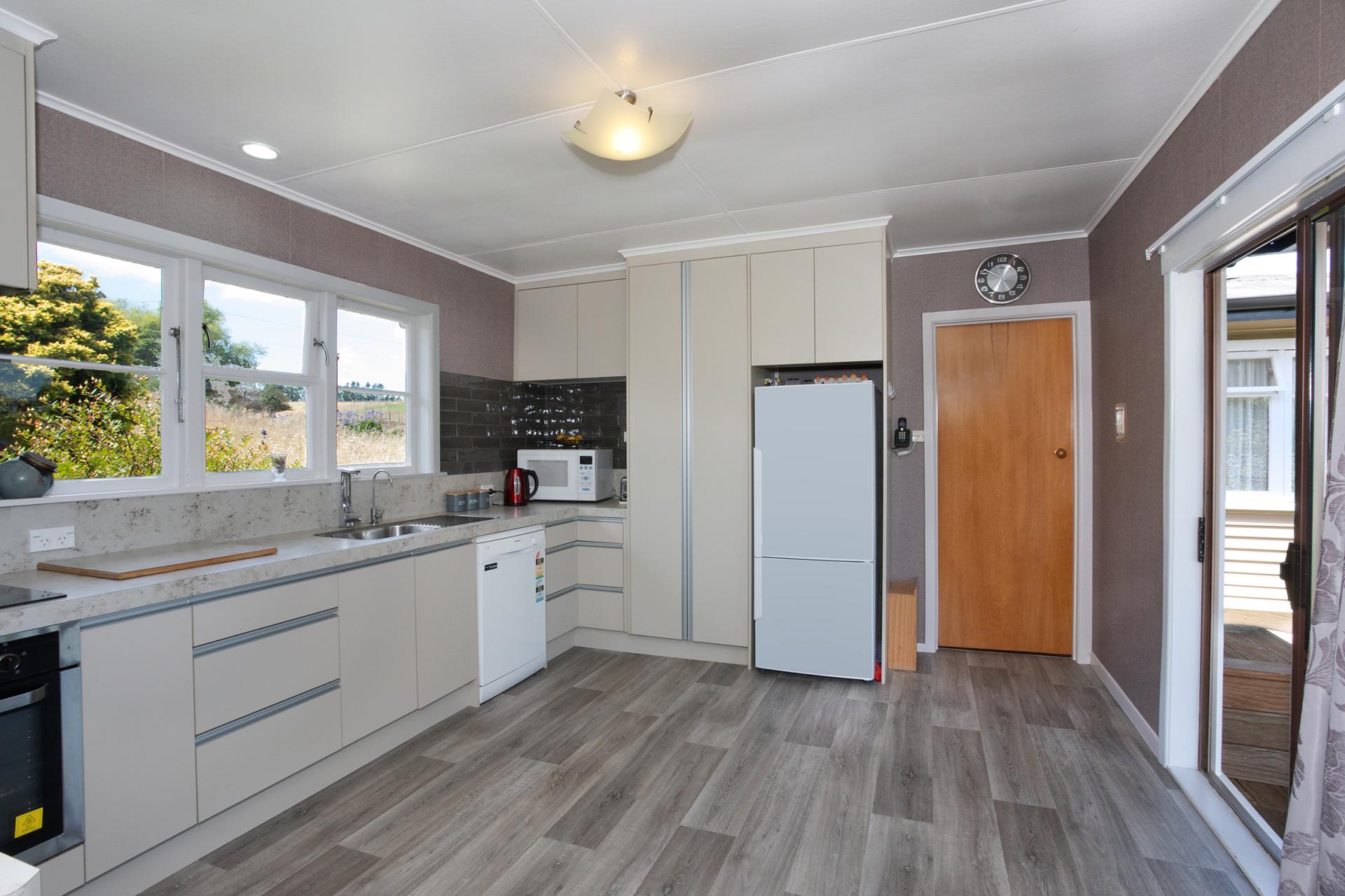 19 Ingham Street, Halcombe