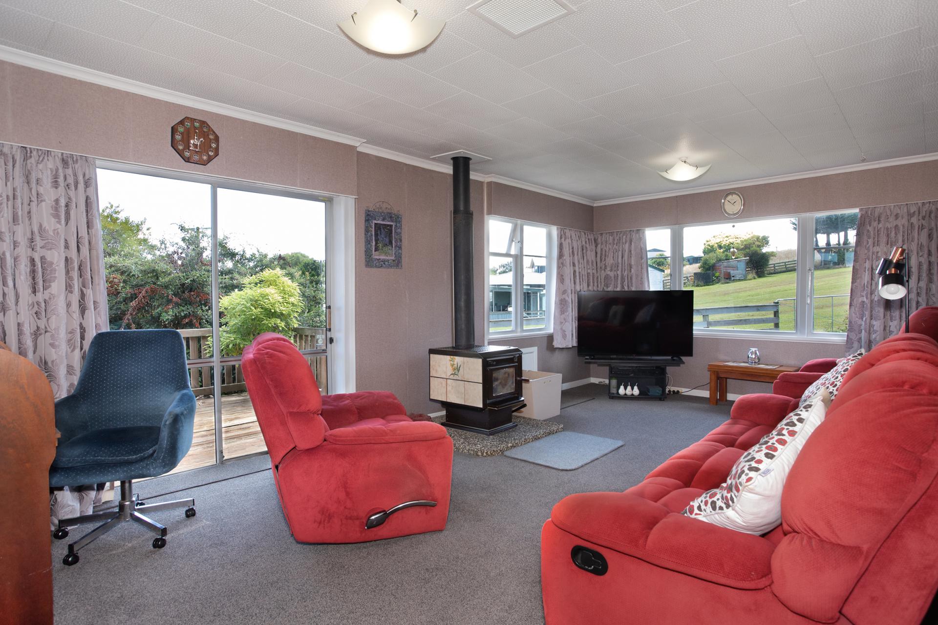 19 Ingham Street, Halcombe
