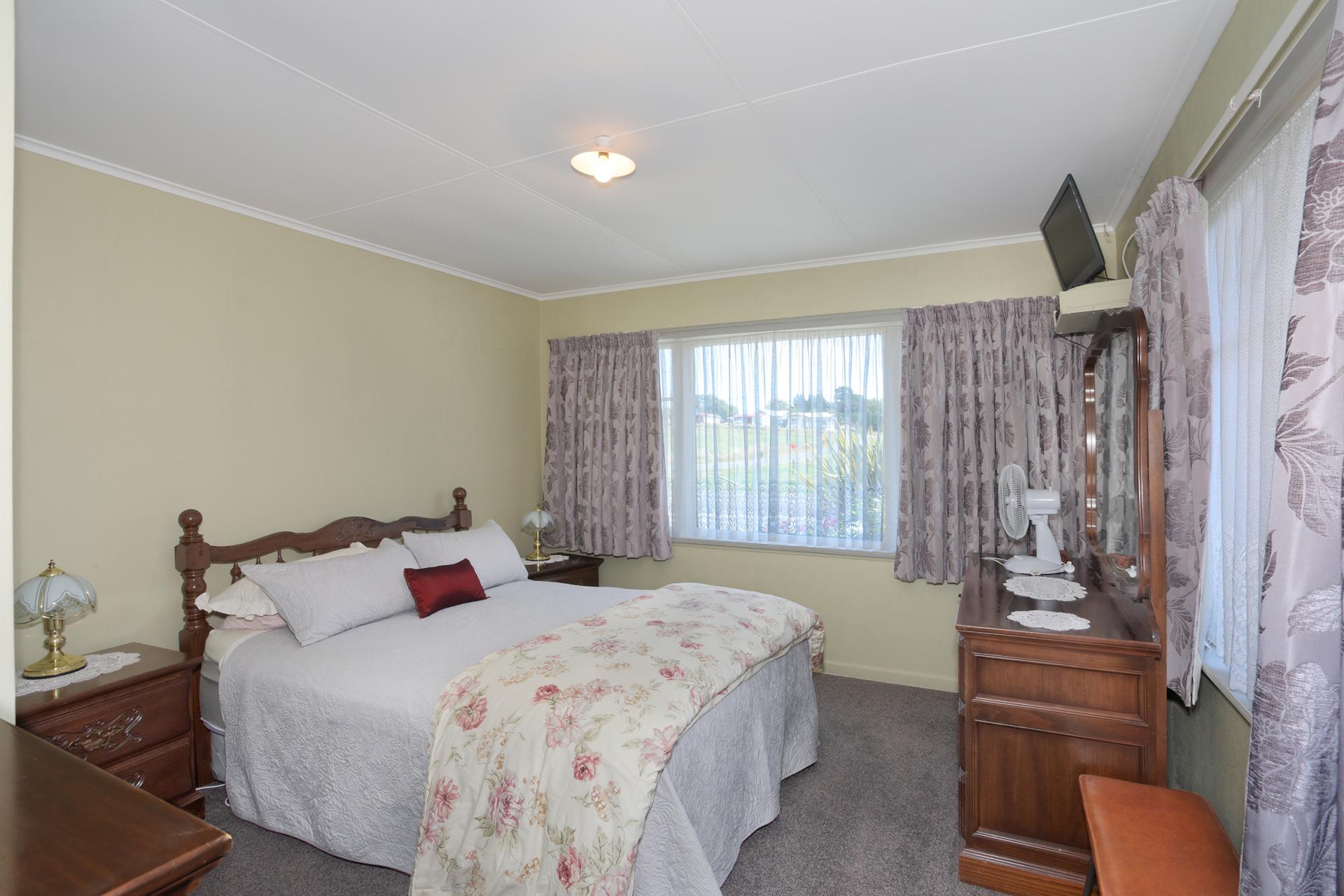 19 Ingham Street, Halcombe