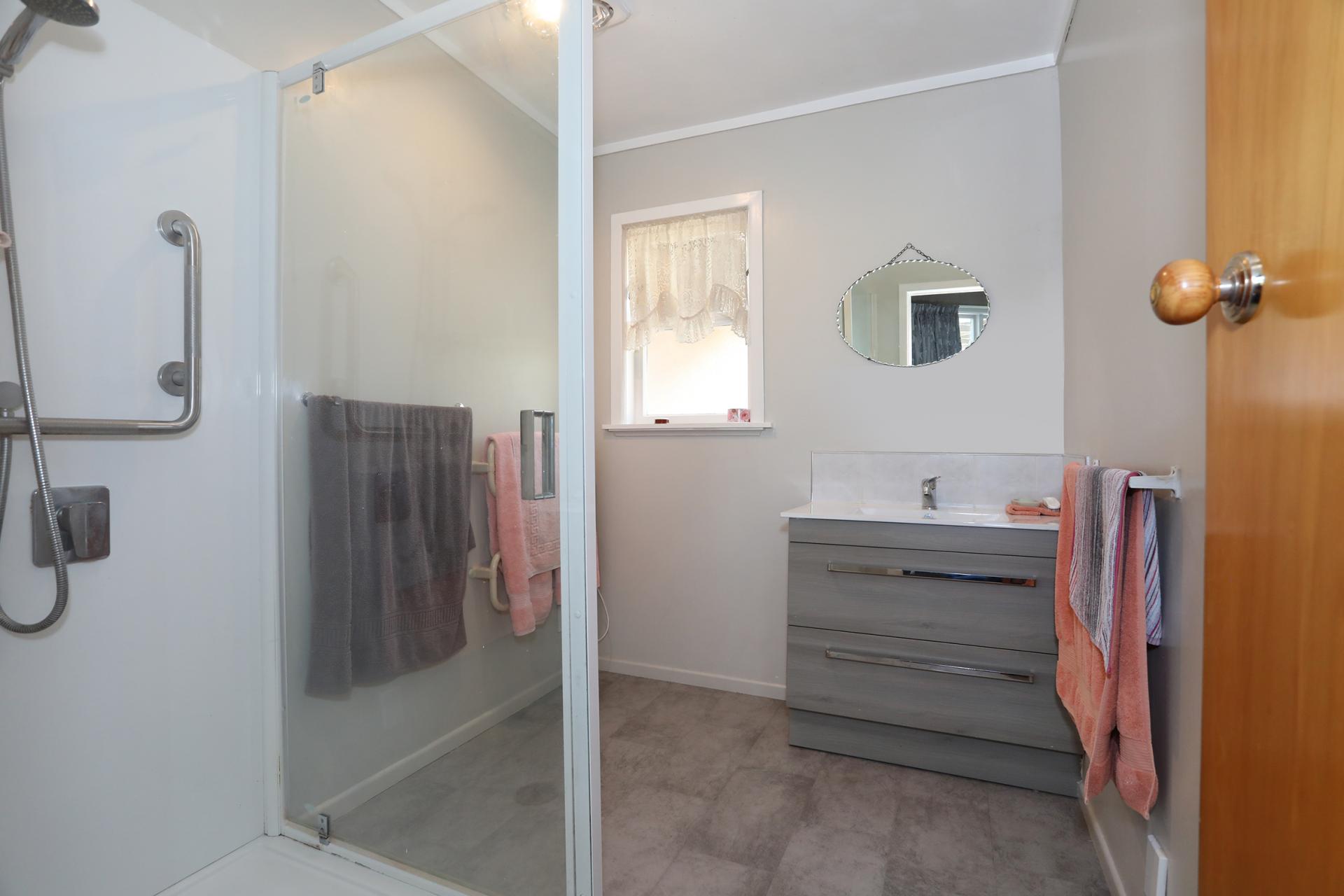 19 Ingham Street, Halcombe