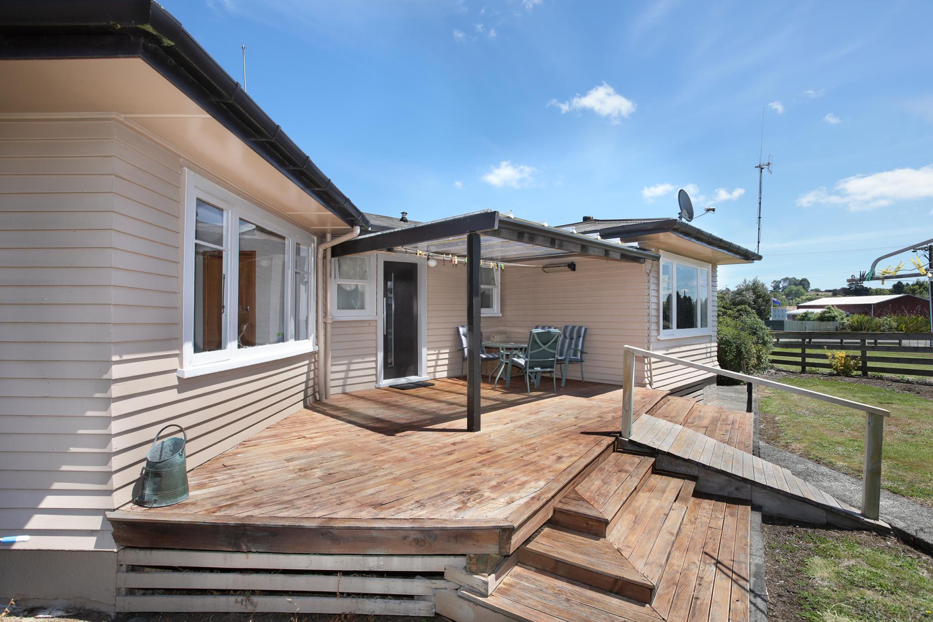 19 Ingham Street, Halcombe