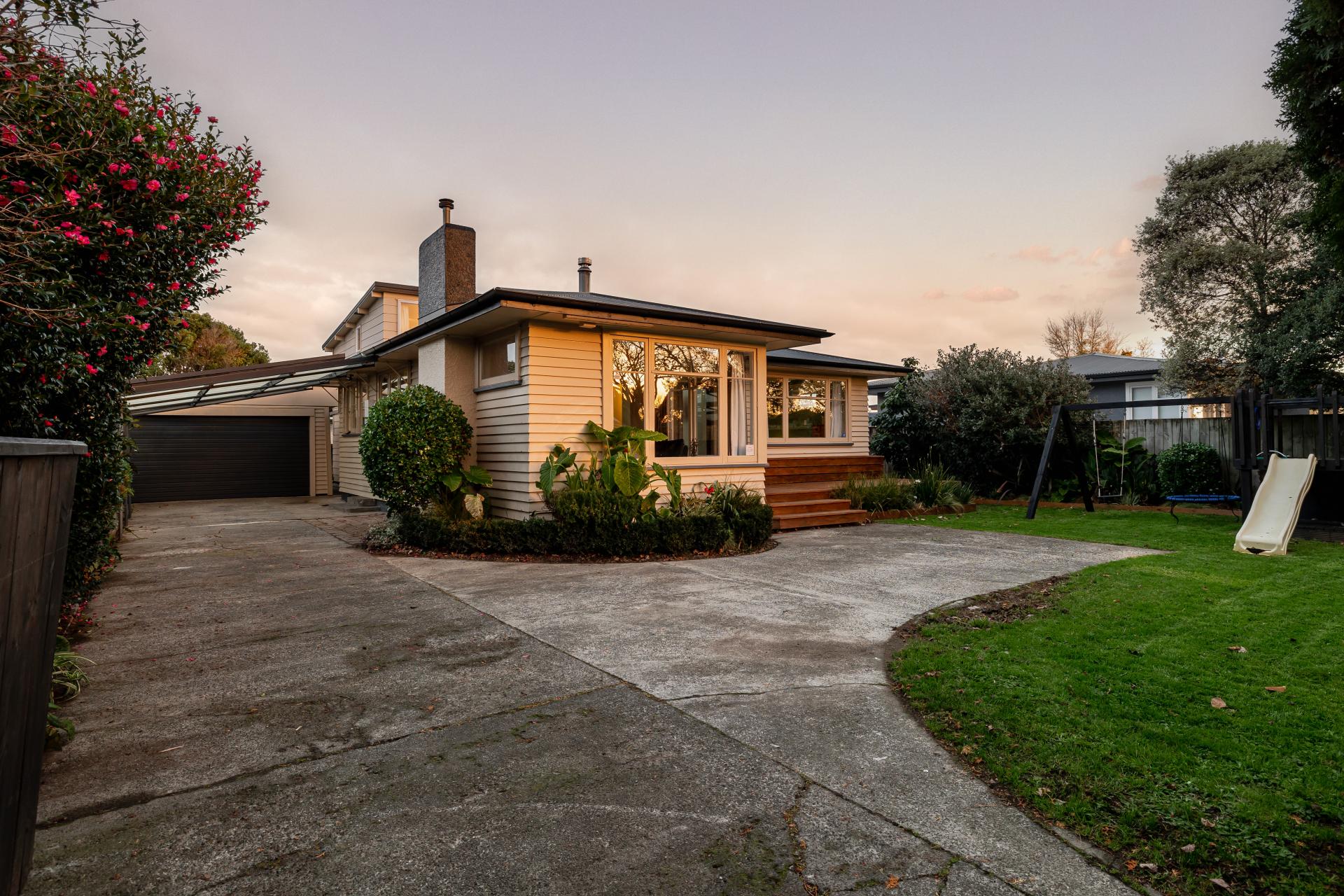 36 Keeling Street, West End