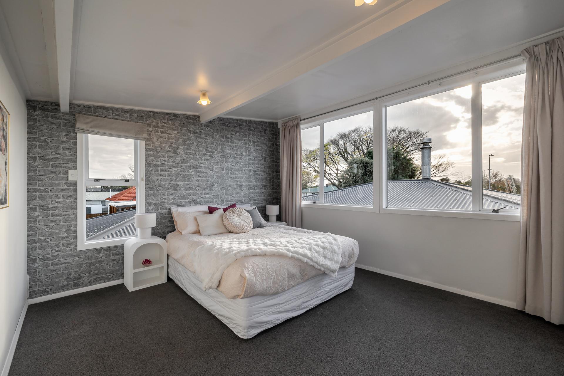 36 Keeling Street, West End