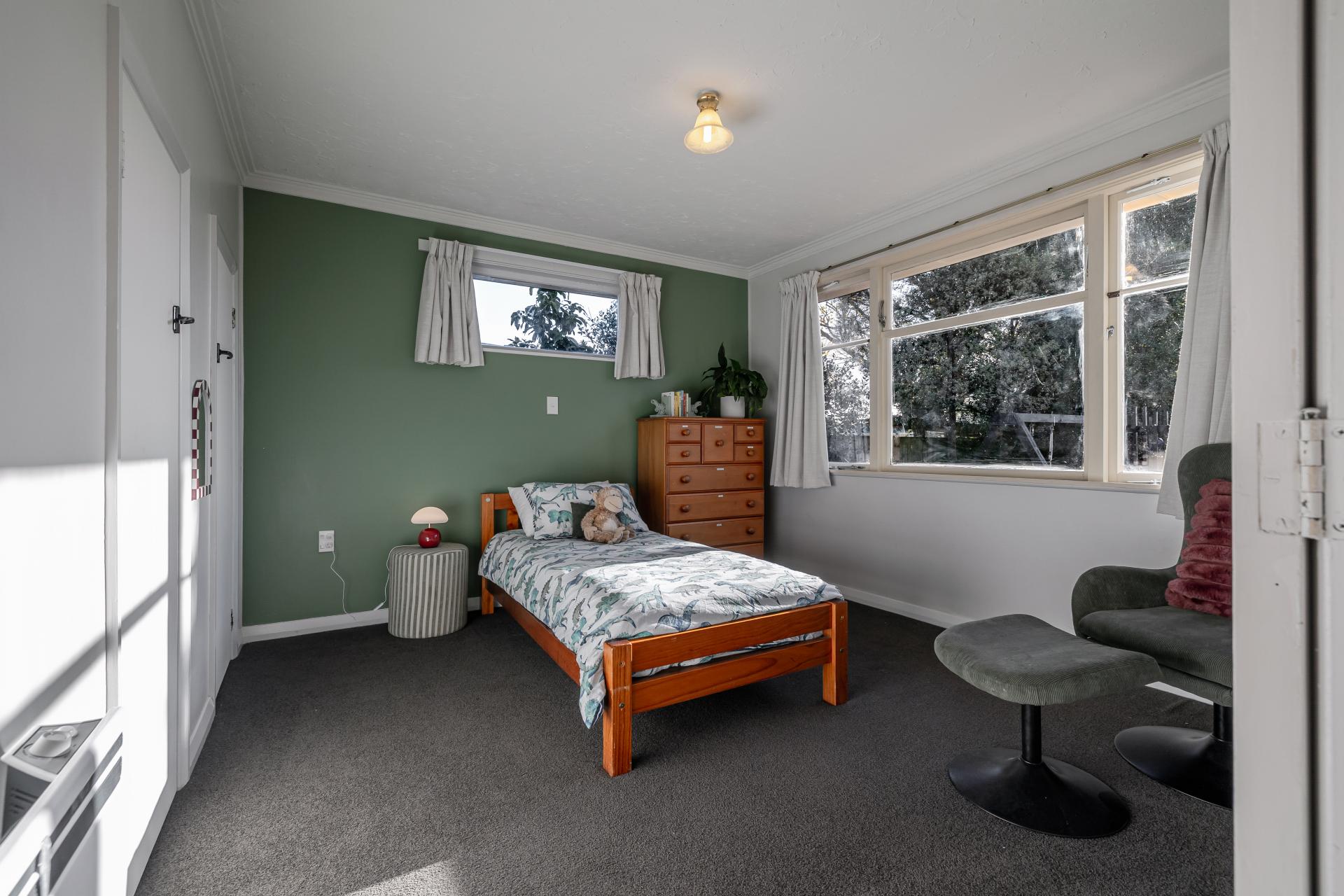 36 Keeling Street, West End