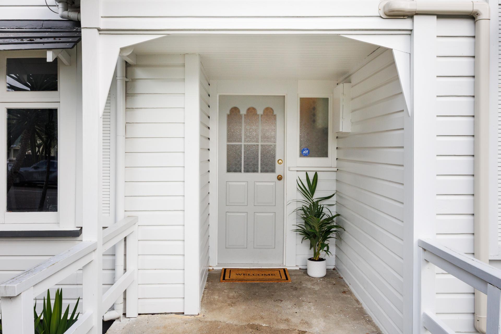 22 Shamrock Street, Takaro