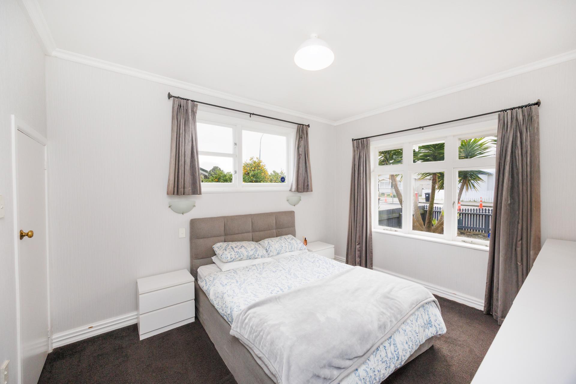 22 Shamrock Street, Takaro