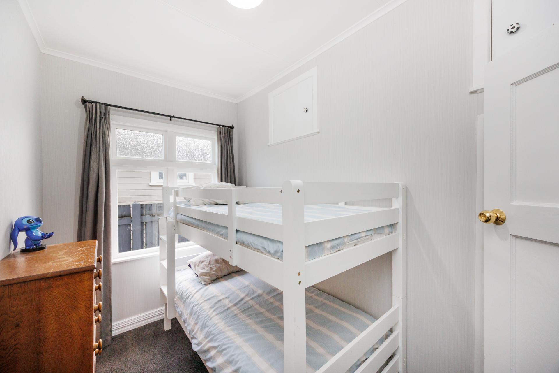 22 Shamrock Street, Takaro