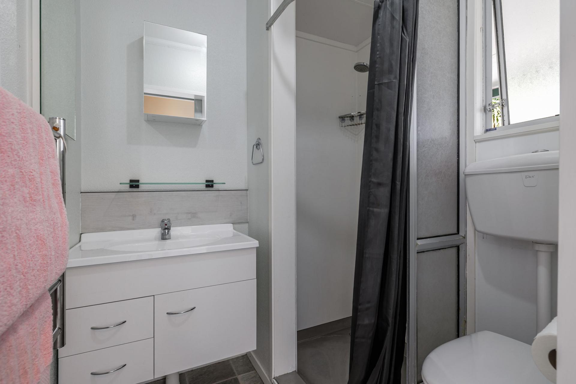 Unit 1, 145 Ruamahanga Crescent, Terrace End