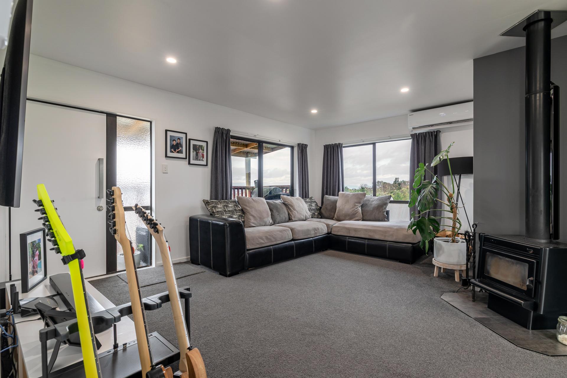 83 Fraser Drive, Feilding