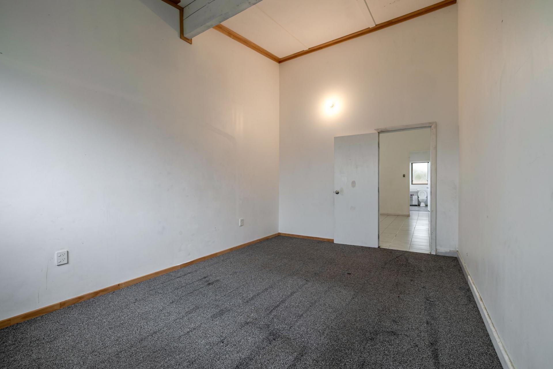 871 State Highway 1, Marton