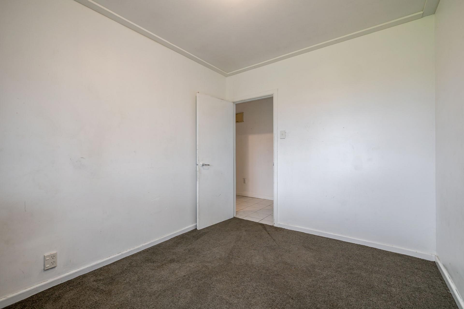 871 State Highway 1, Marton